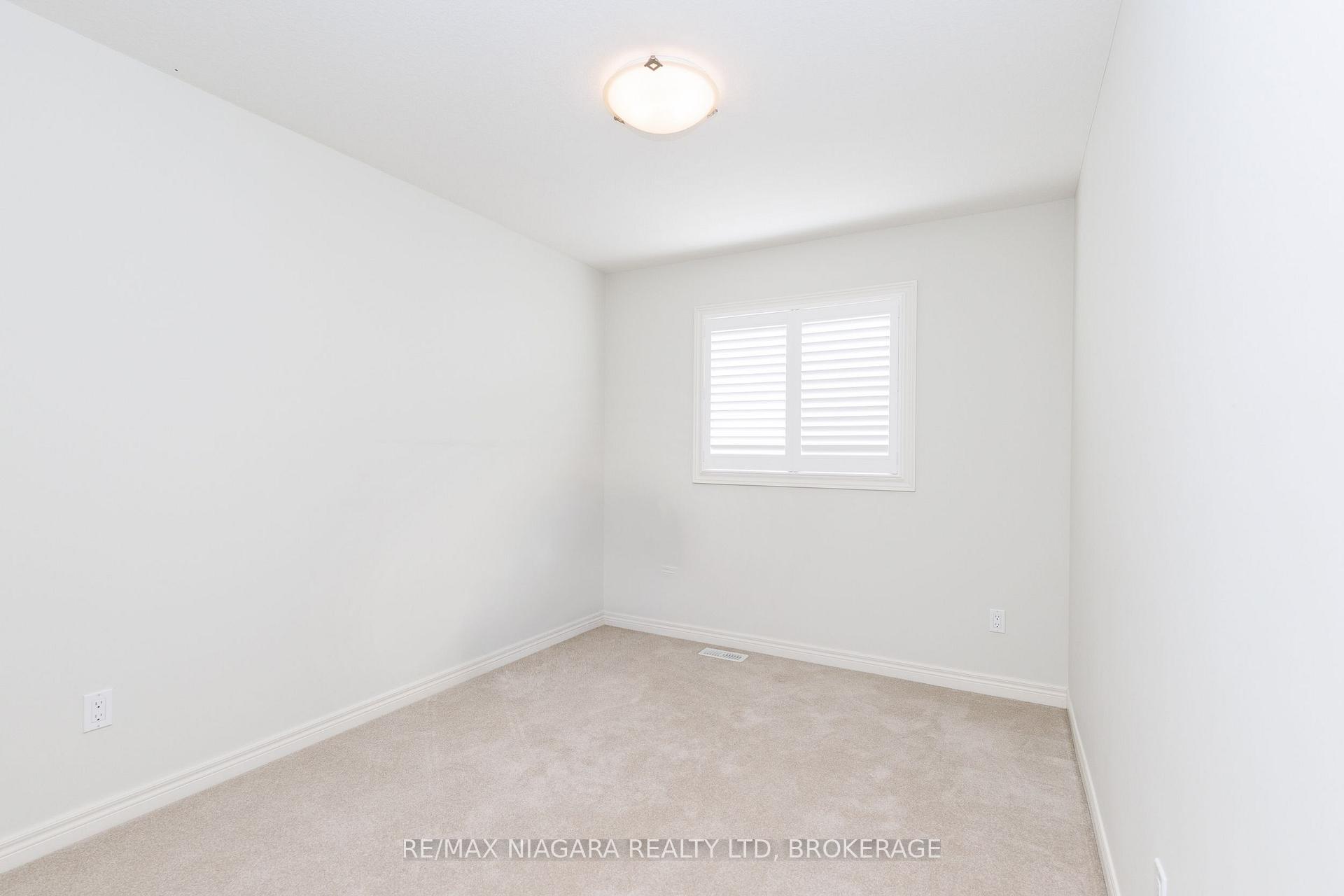 Photo 21 of 6610 Mary Drive, Niagara Falls, Forestview — HOMEH
