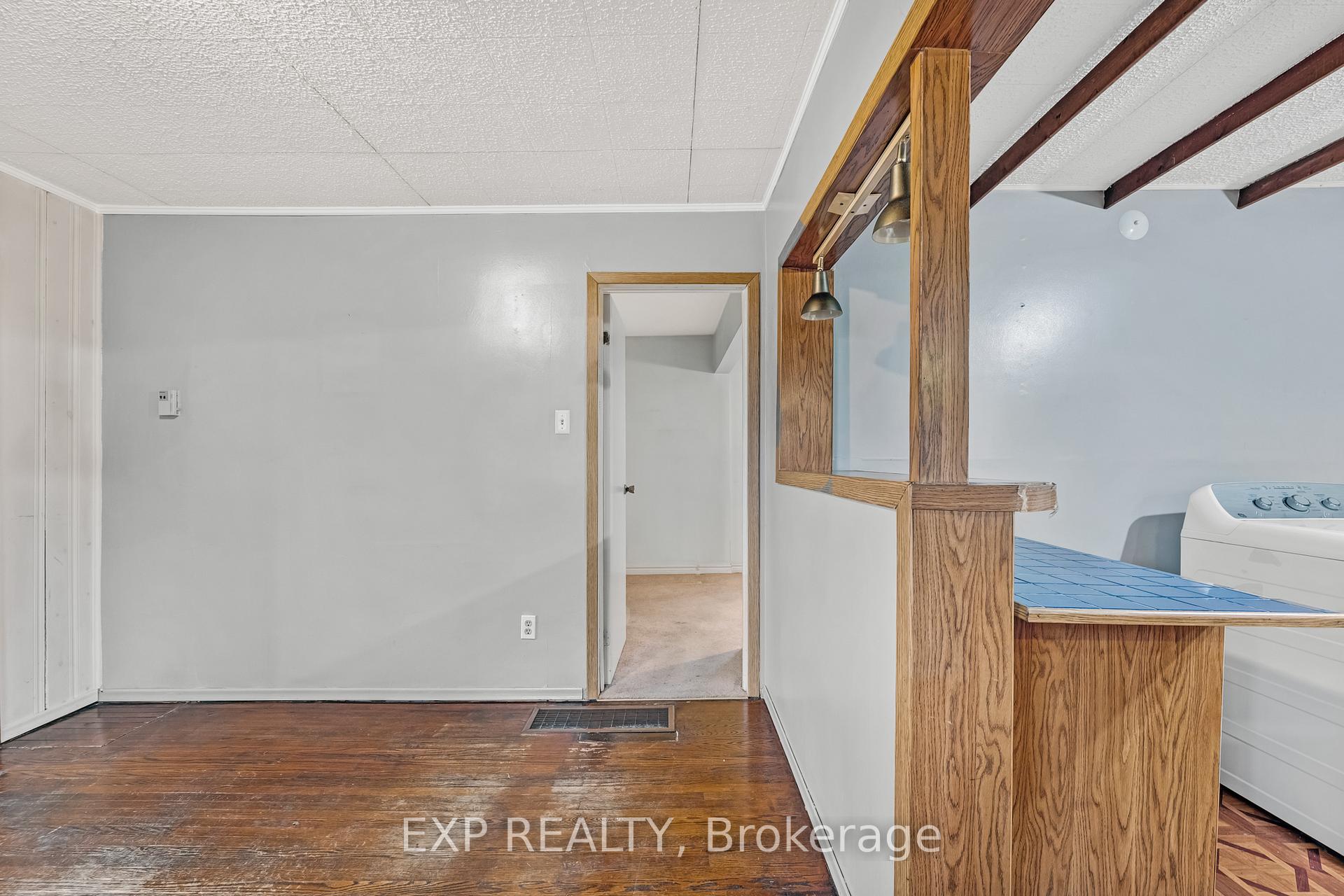 Photo 17 of 6160 King Road, King, Nobleton — HOMEH