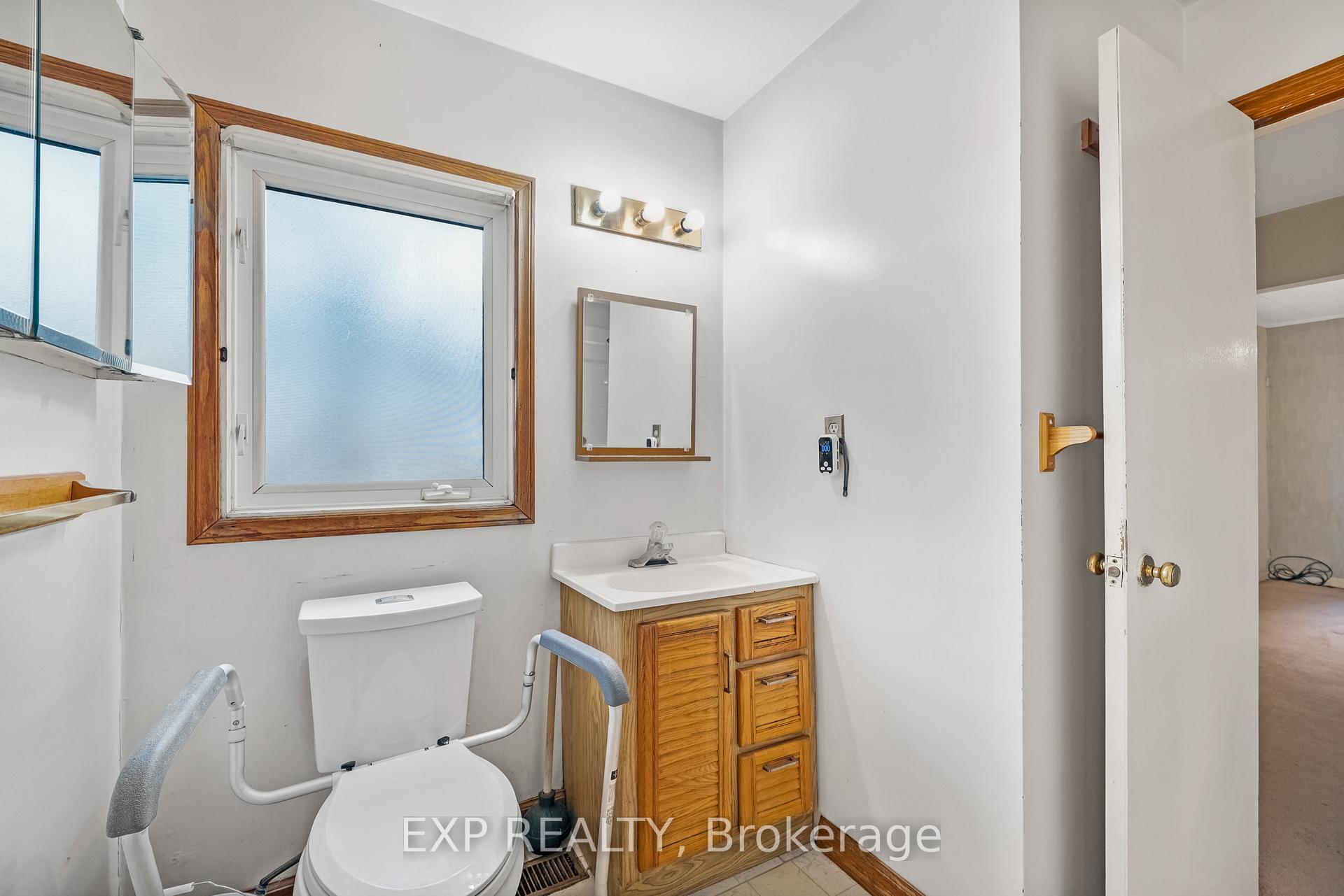 Photo 21 of 6160 King Road, King, Nobleton — HOMEH