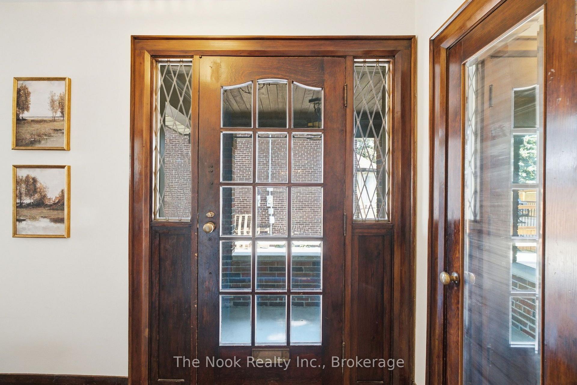Photo 4 of 641 Masson Street, Oshawa, O'Neill — HOMEH