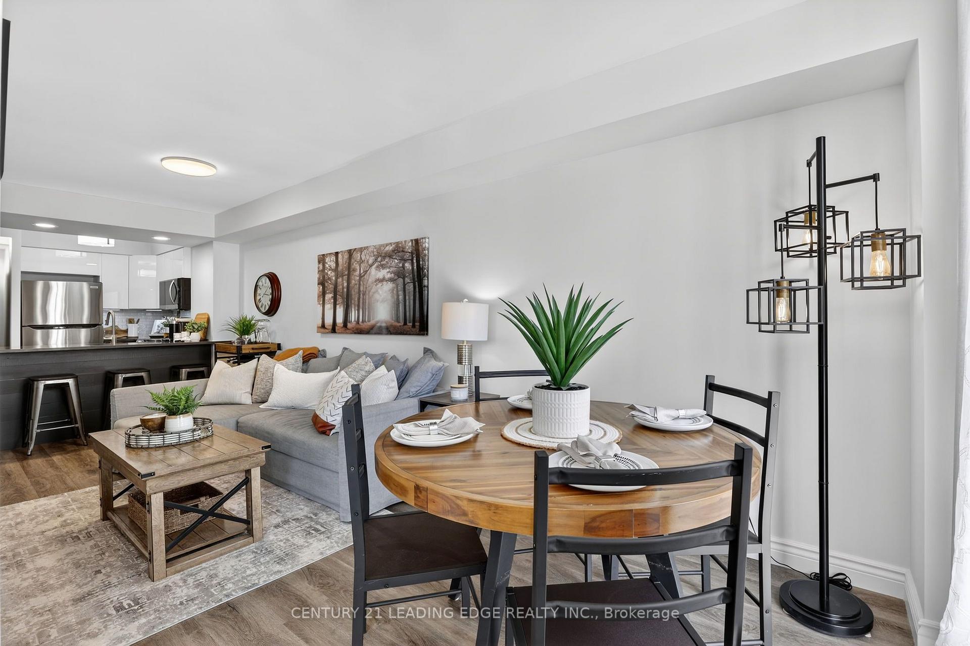 Photo 19 of Unit 903, 801 King Street W, Toronto, Niagara — HOMEH