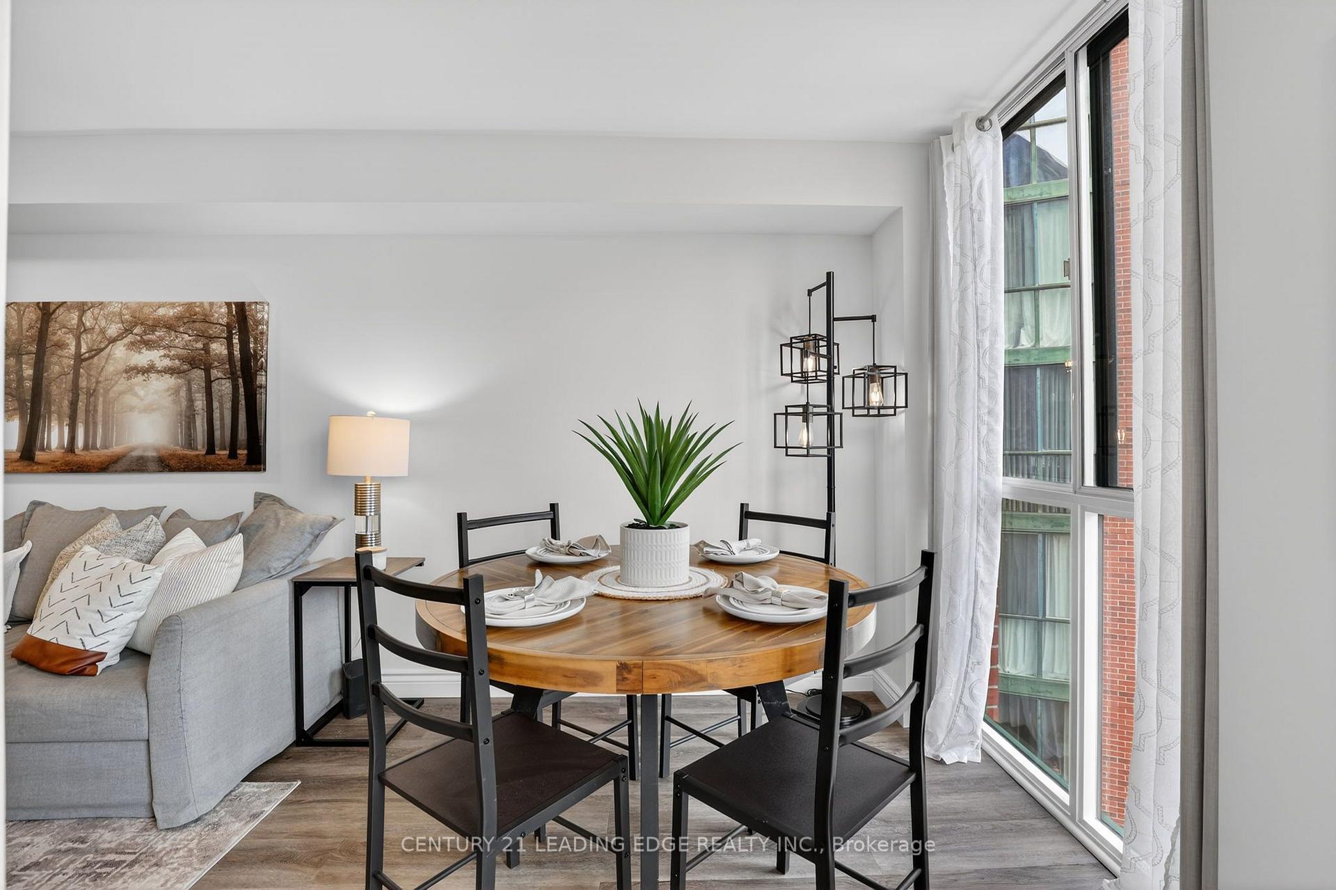 Photo 21 of Unit 903, 801 King Street W, Toronto, Niagara — HOMEH