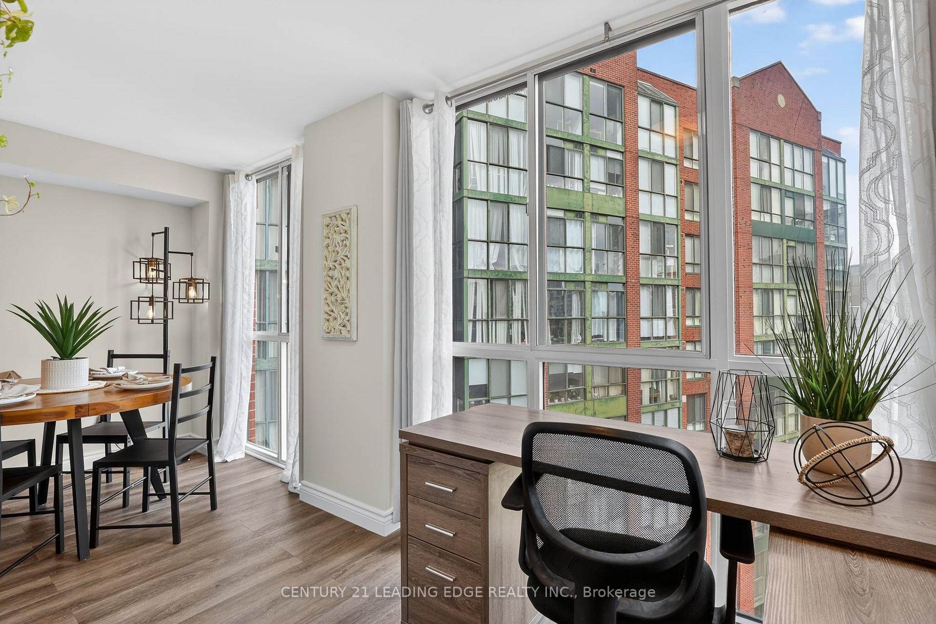 Photo 23 of Unit 903, 801 King Street W, Toronto, Niagara — HOMEH