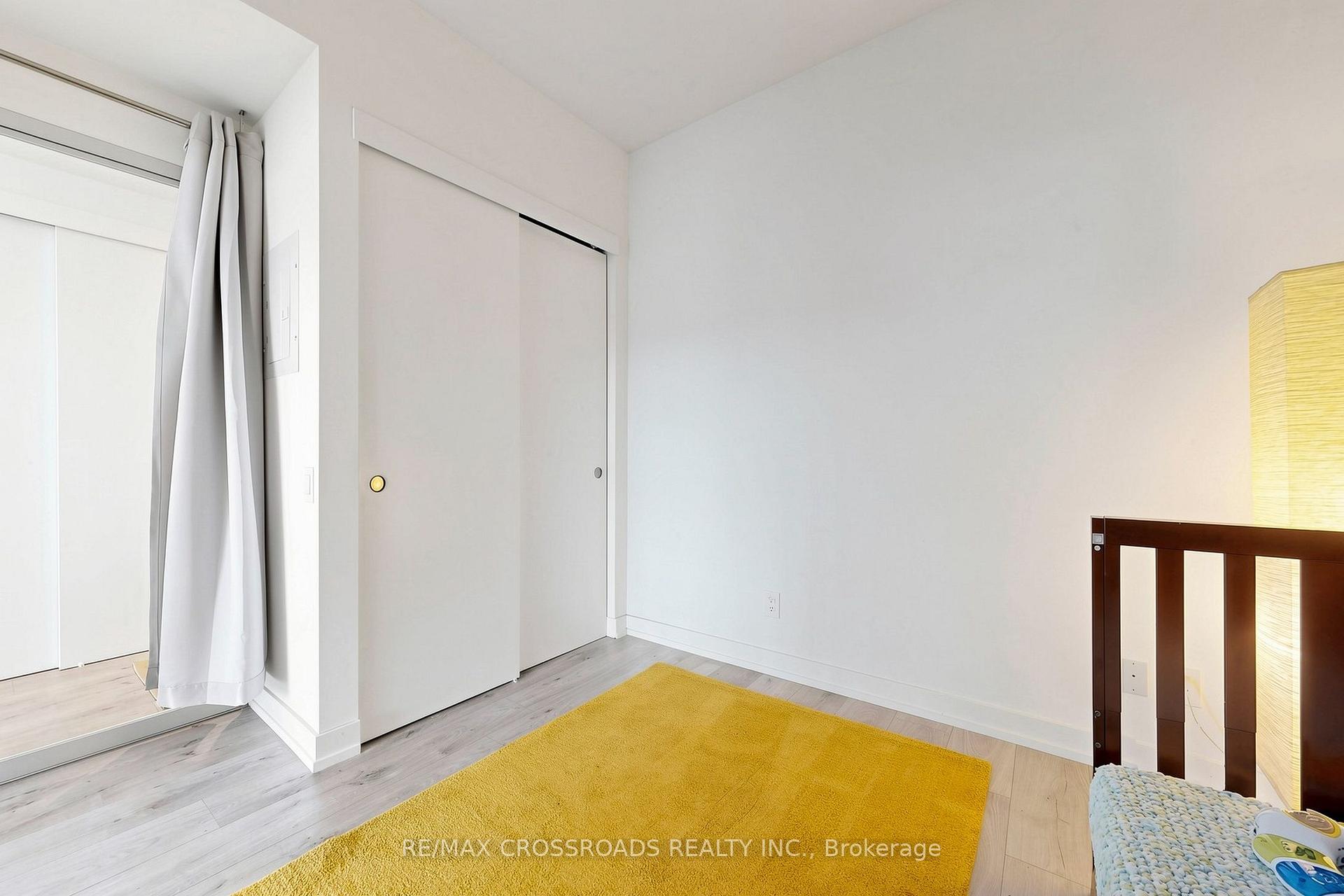 Photo 21 of 161 Roehampton Ave Apt: 4206 Avenue, Toronto, Mount Pleasant West — HOMEH