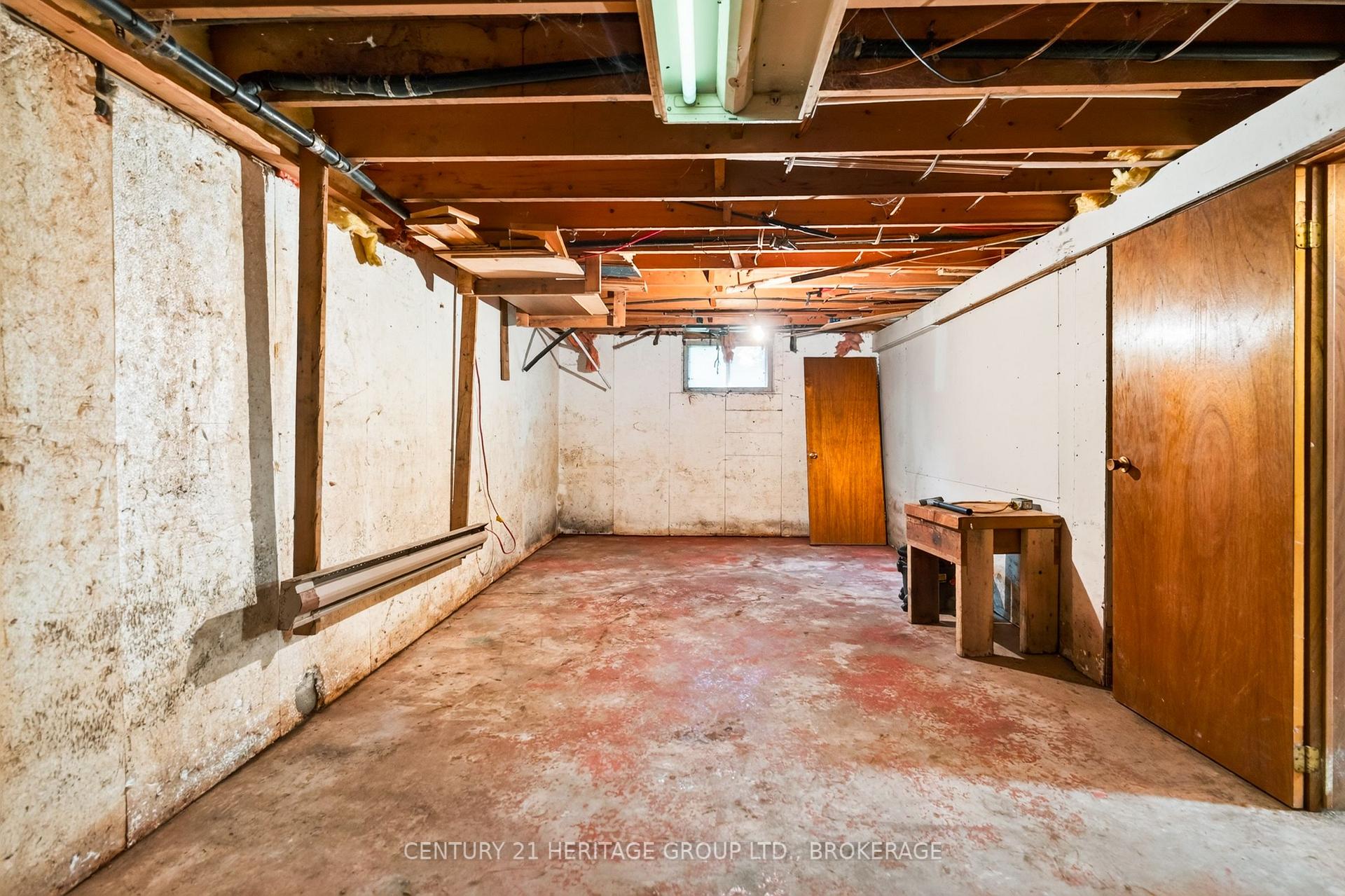Photo 27 of 2496 Leeman Lane, Kingston, City North of 401 — HOMEH