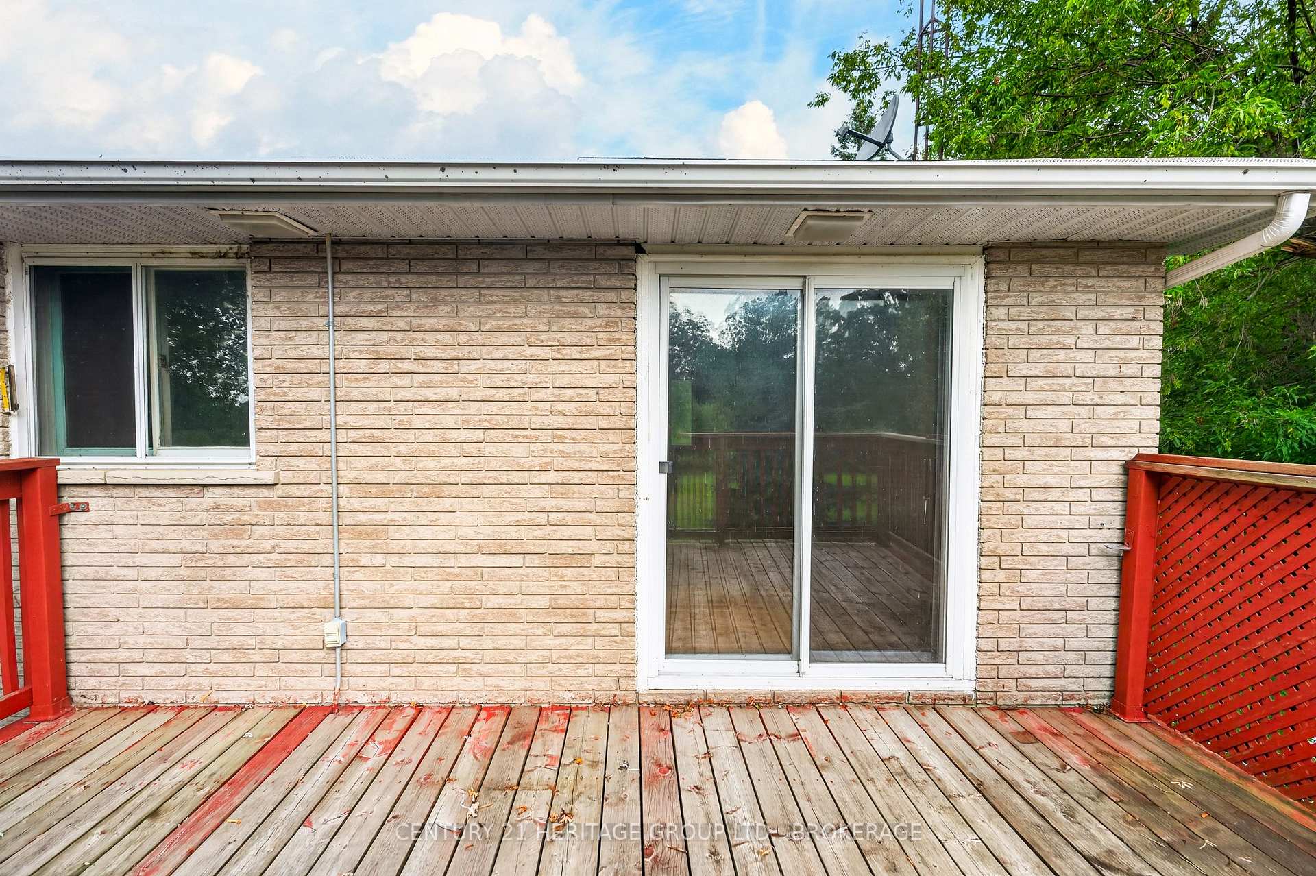 Photo 37 of 2496 Leeman Lane, Kingston, City North of 401 — HOMEH
