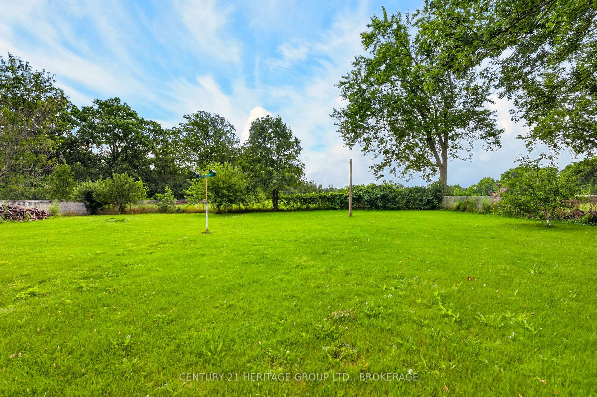 Photo 41 of 2496 Leeman Lane, Kingston, City North of 401 — HOMEH