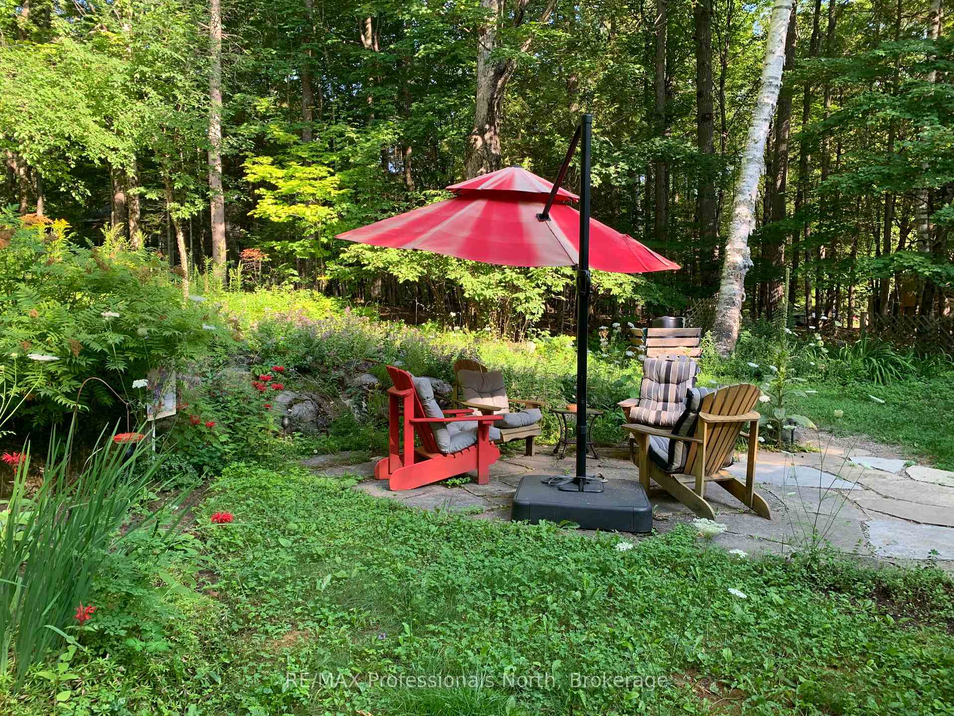 Photo 3 of 1048 Elk Drive, Dysart et al, Guilford — HOMEH