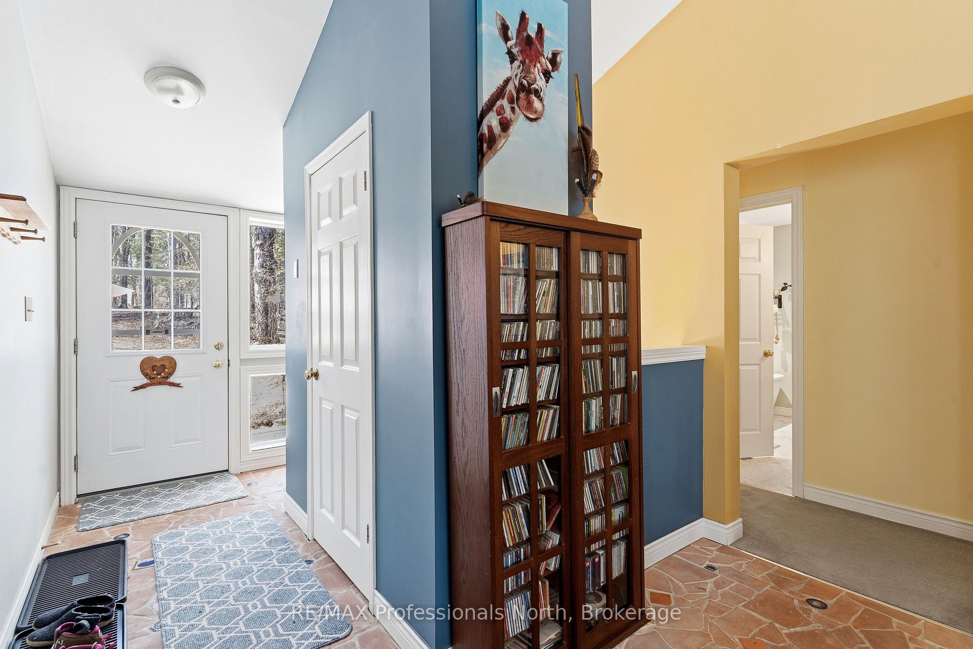 Photo 15 of 1048 Elk Drive, Dysart et al, Guilford — HOMEH