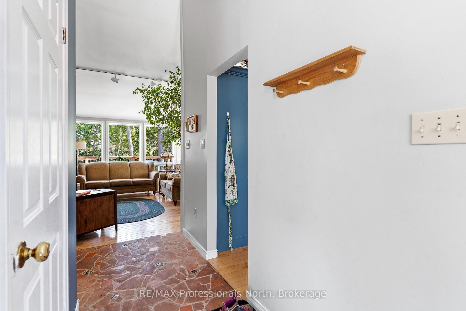 Photo 16 of 1048 Elk Drive, Dysart et al, Guilford — HOMEH