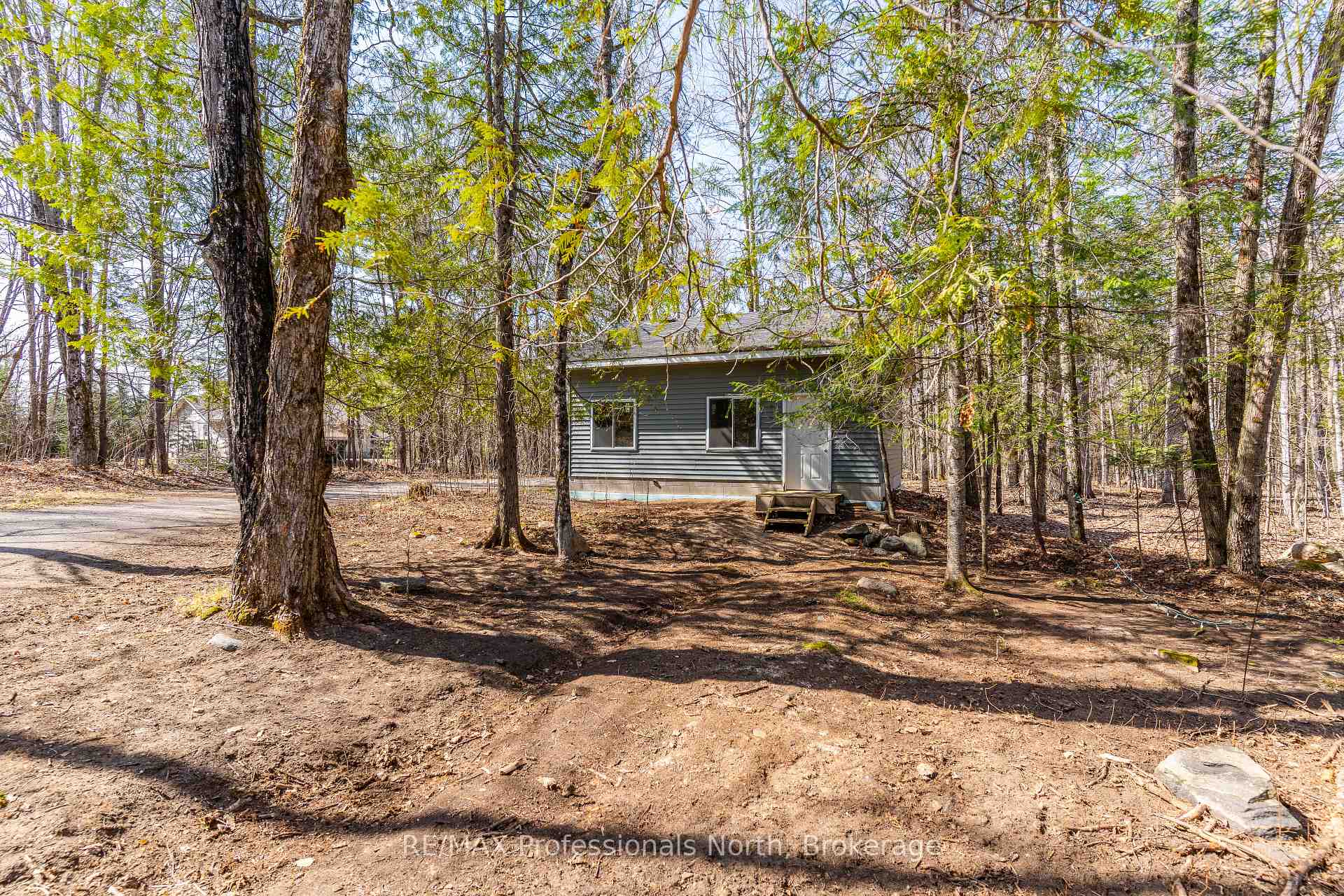 Photo 38 of 1048 Elk Drive, Dysart et al, Guilford — HOMEH