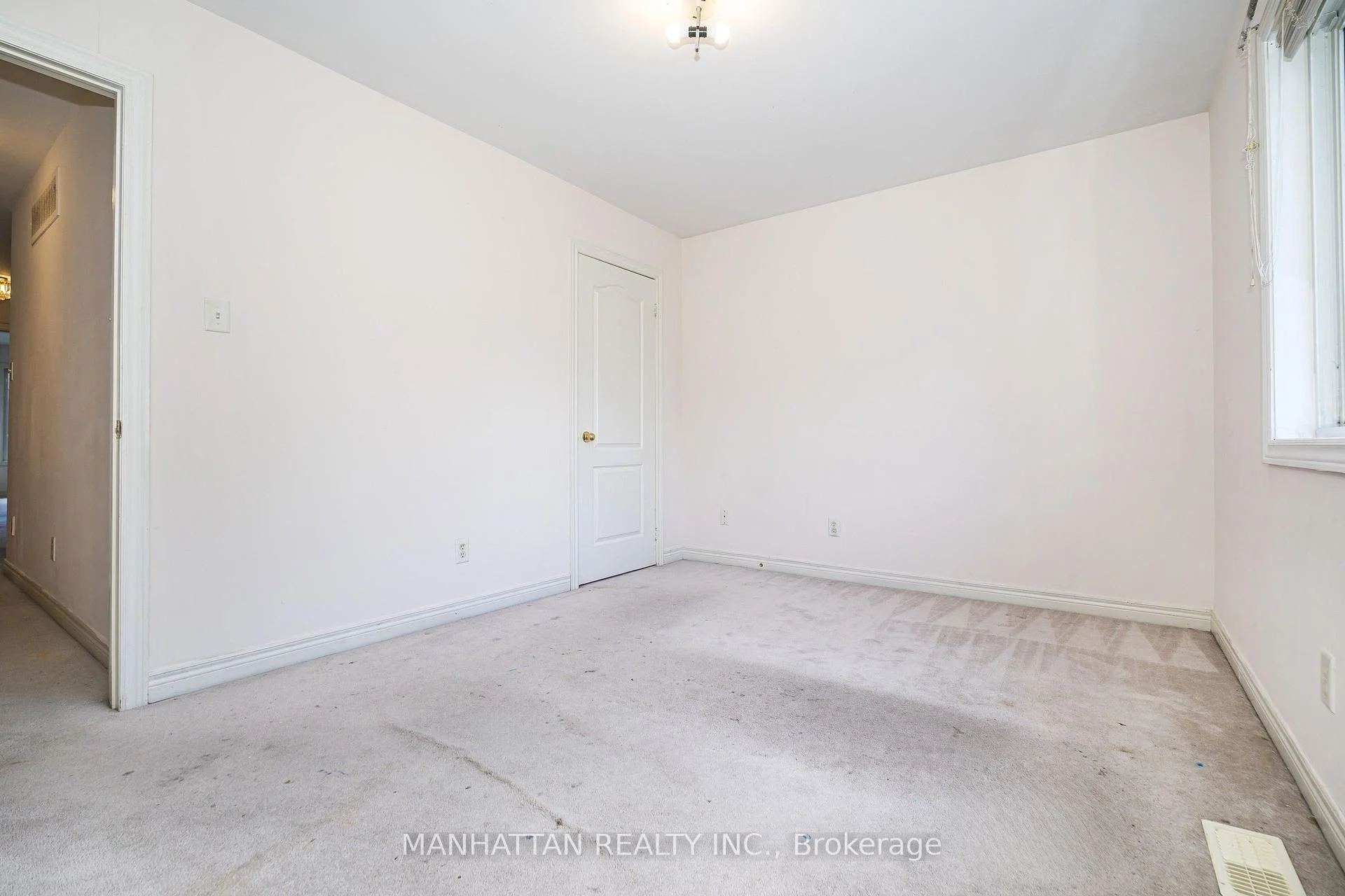 Photo 26 of 1220 Weston Road, North York, Mount Dennis — HOMEH