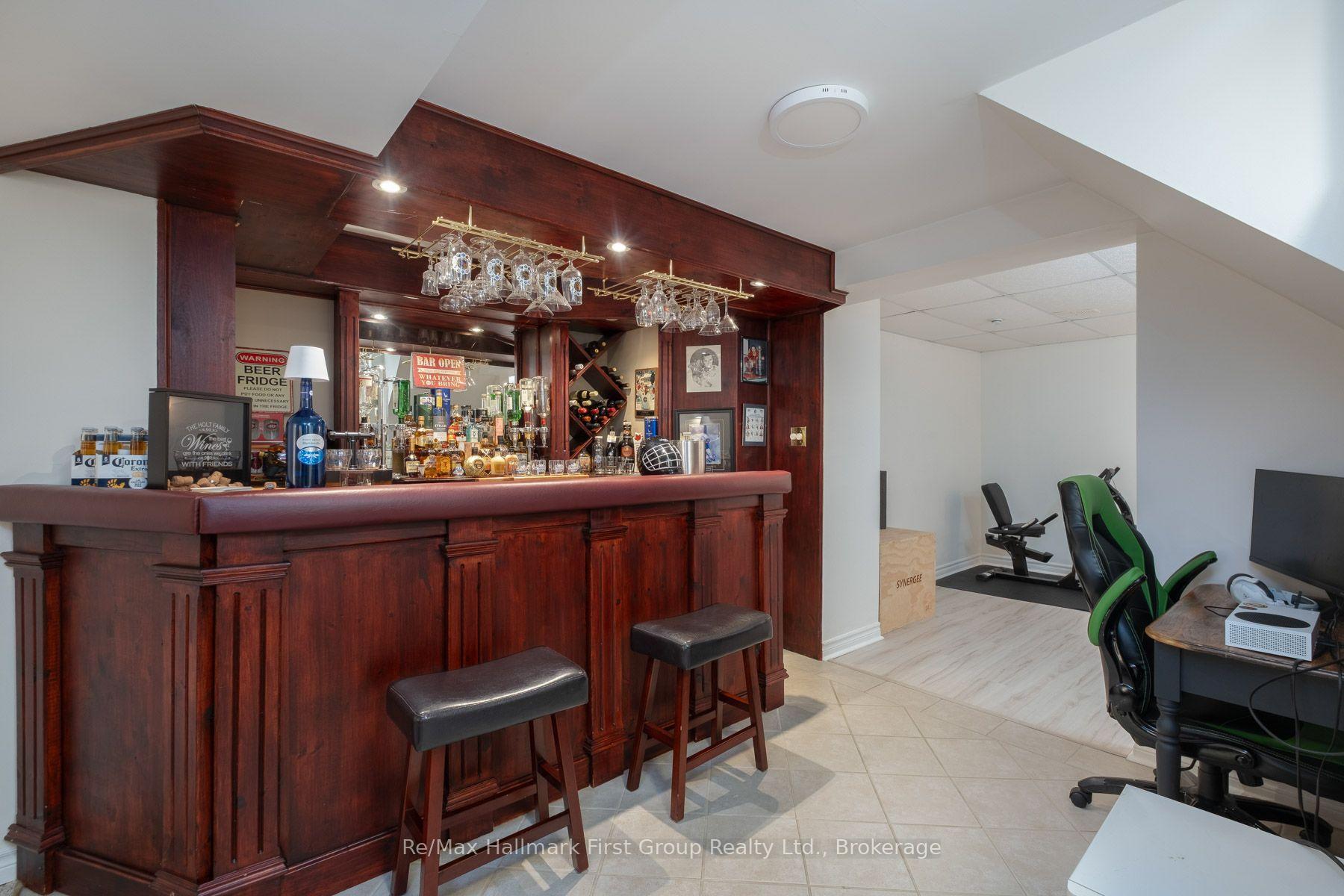 Photo 21 of 24 Strathmanor Drive, Clarington, Bowmanville — HOMEH