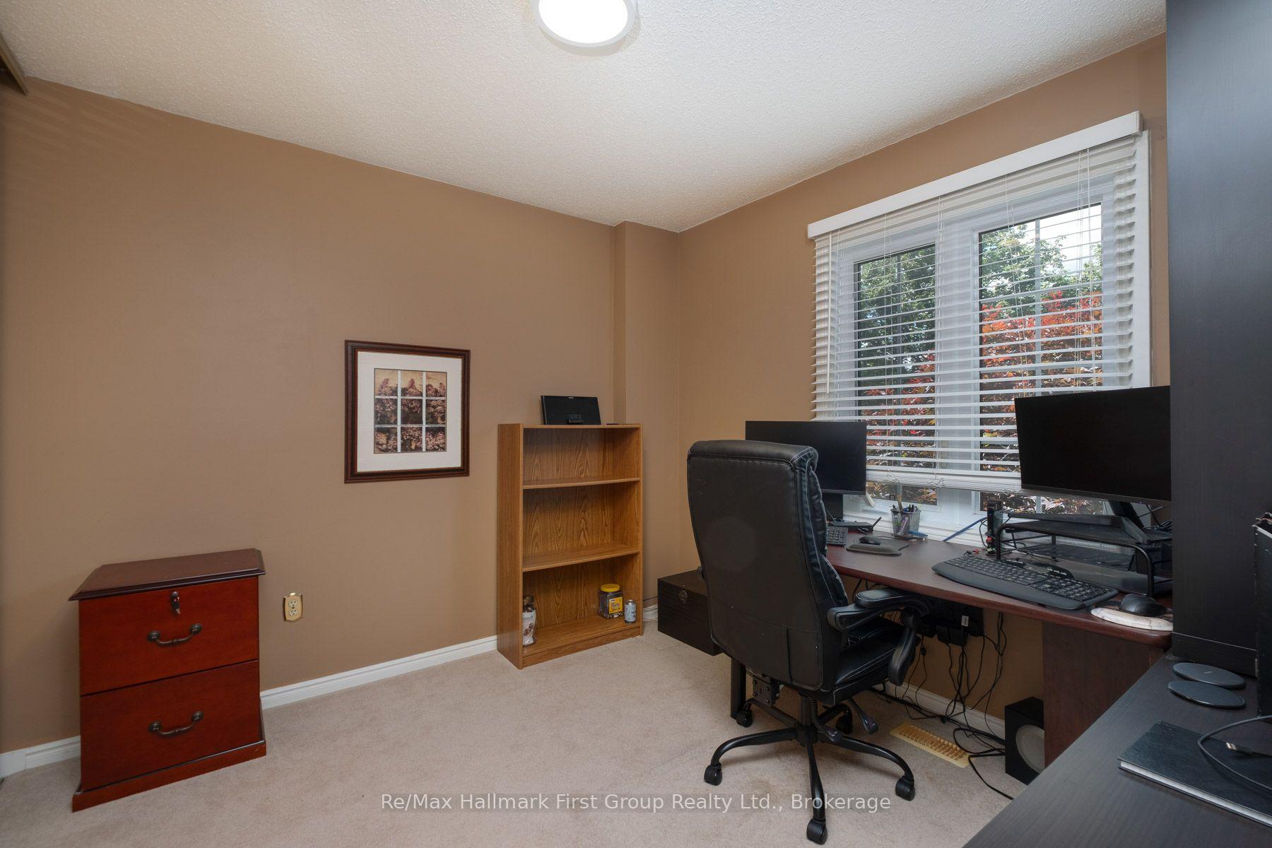 Photo 27 of 24 Strathmanor Drive, Clarington, Bowmanville — HOMEH