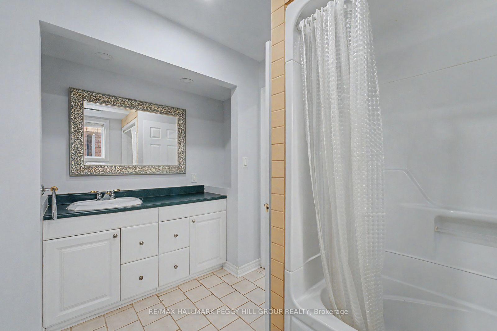 Photo 7 of Unit Lower, 148 Livingstone Street E, Barrie, East Bayfield — HOMEH