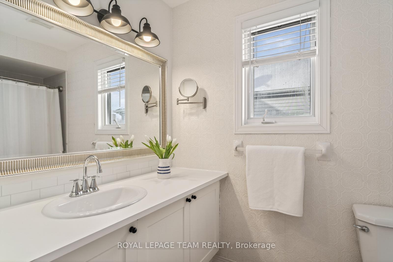 Photo 24 of 77 Armagh Way, Ottawa, Barrhaven - Longfields — HOMEH