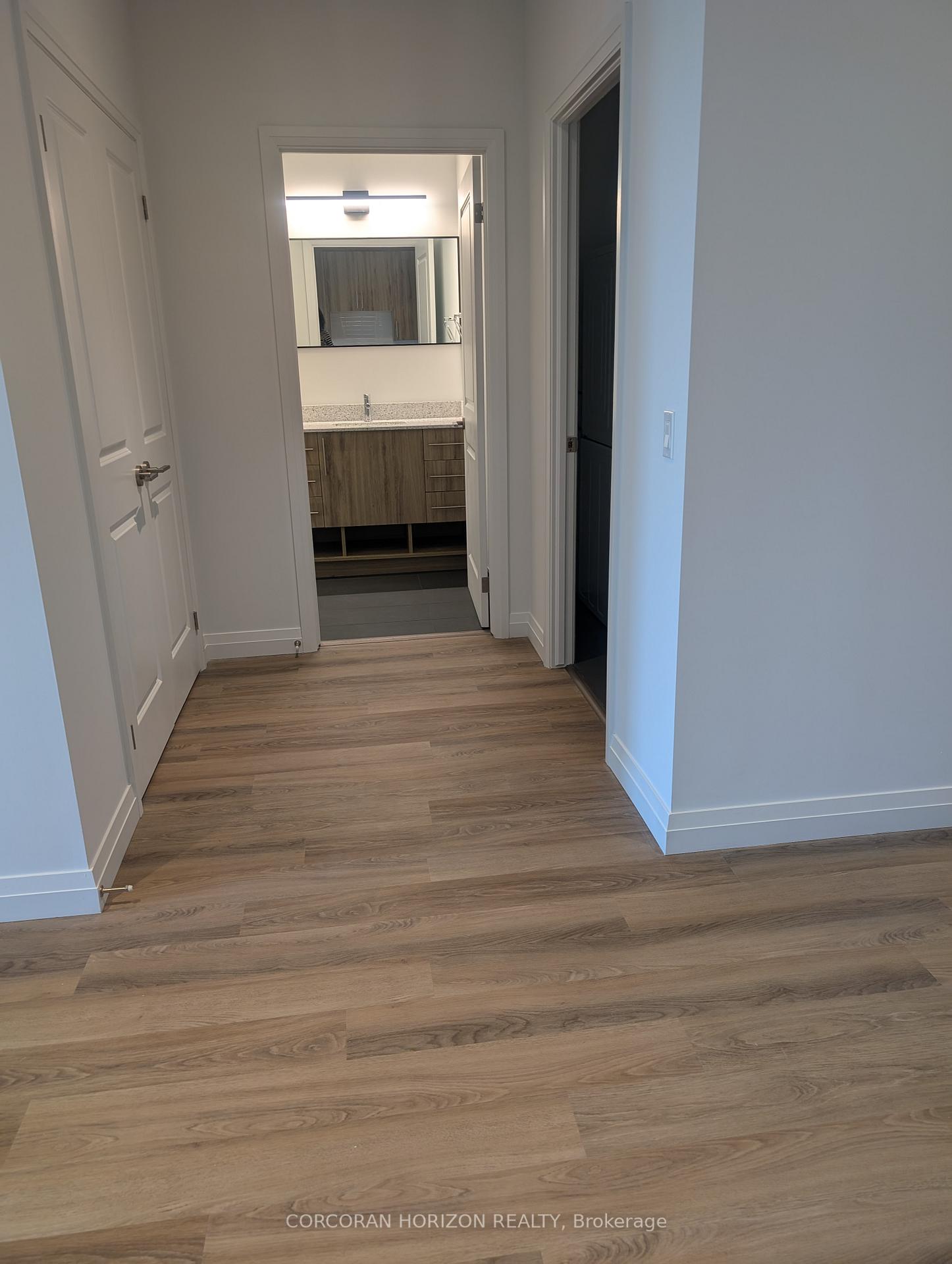 Photo 7 of Unit 819, 525 New Dundee Road, Kitchener, Doon South — HOMEH