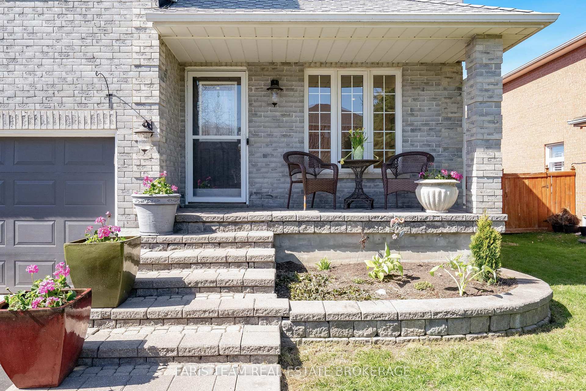 Photo 10 of 4 Whispering Pine Place, Barrie, Bayshore — HOMEH