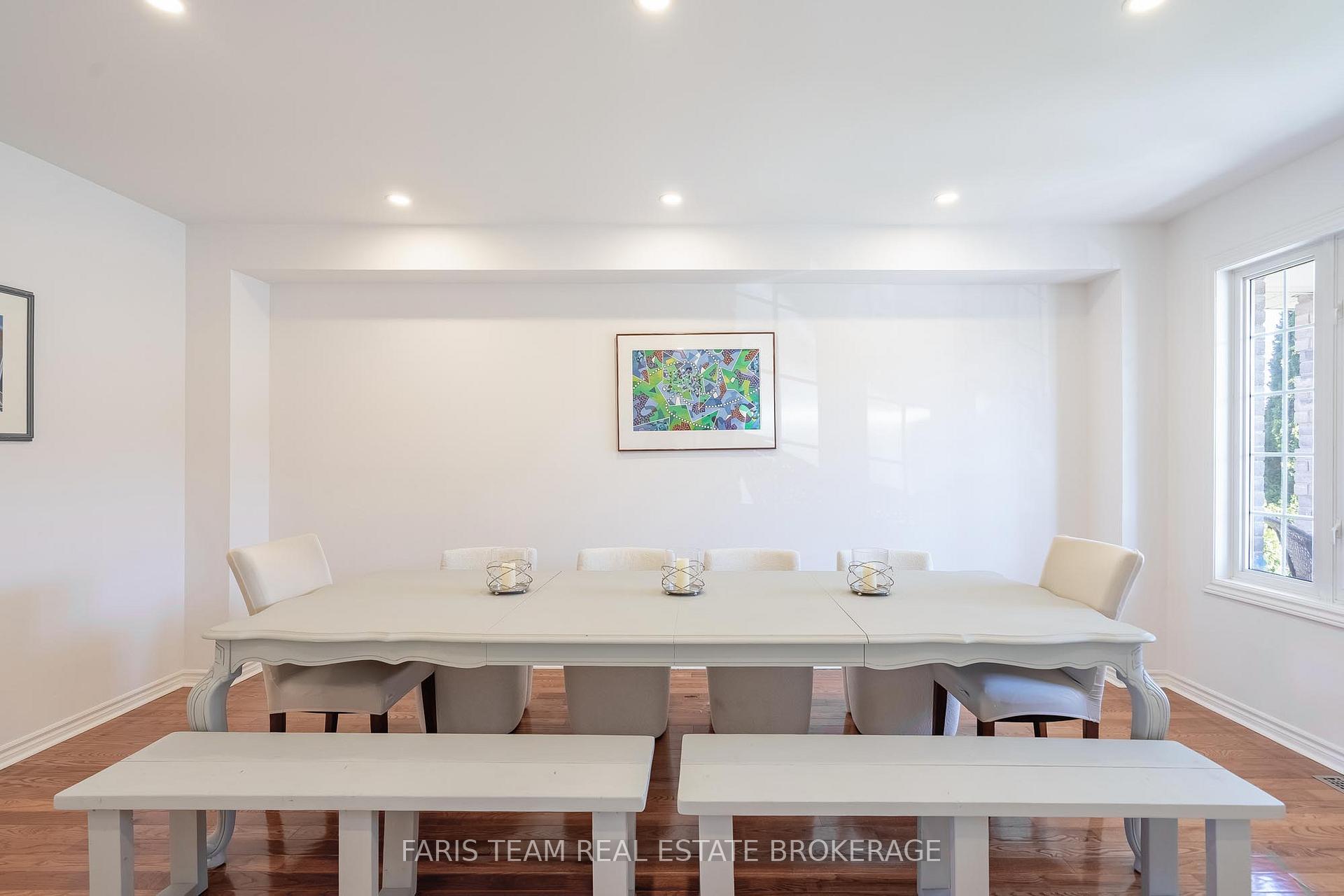 Photo 31 of 4 Whispering Pine Place, Barrie, Bayshore — HOMEH