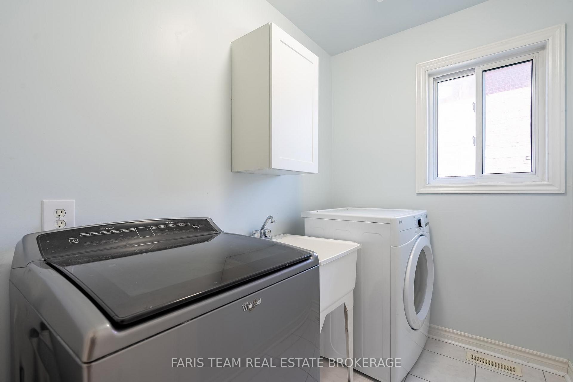Photo 46 of 4 Whispering Pine Place, Barrie, Bayshore — HOMEH