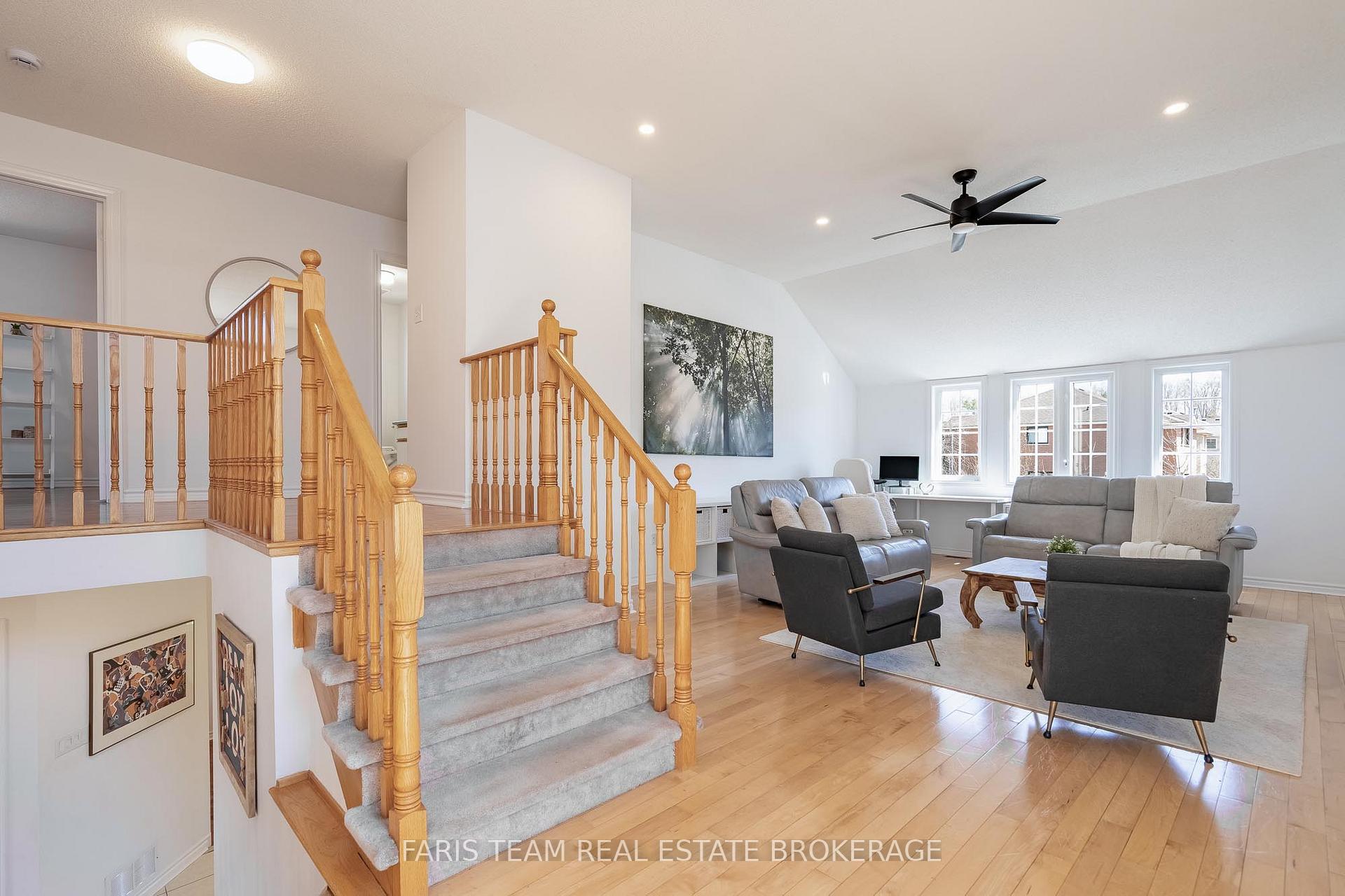 Photo 49 of 4 Whispering Pine Place, Barrie, Bayshore — HOMEH