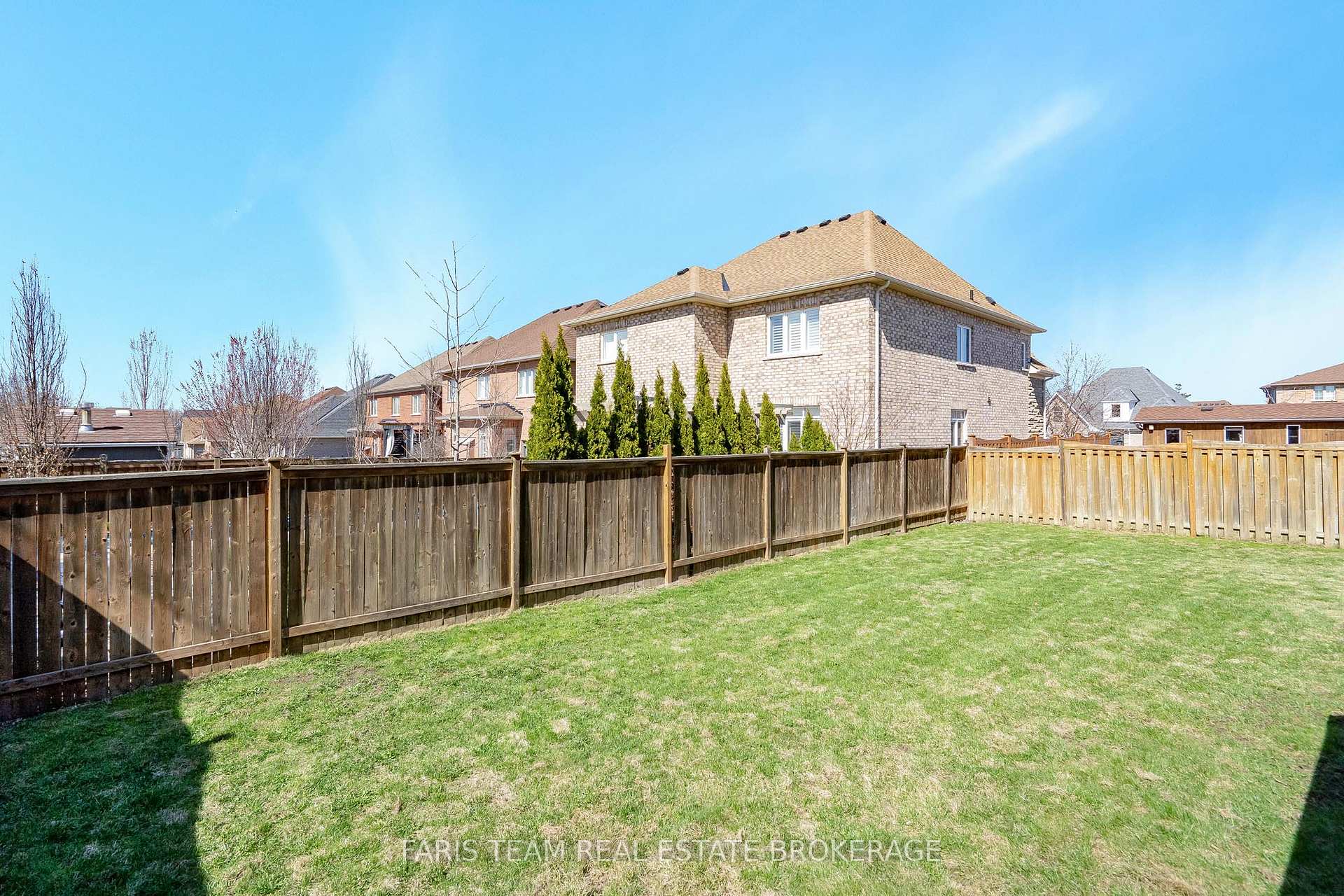 Photo 91 of 4 Whispering Pine Place, Barrie, Bayshore — HOMEH