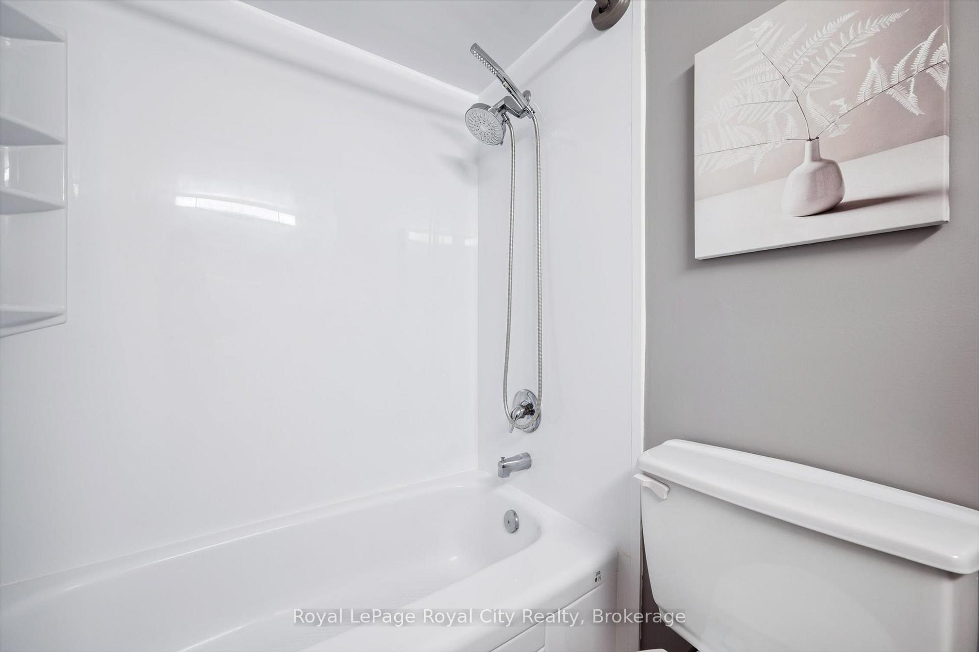 Photo 29 of Unit 607, 93 Westwood Road, Guelph, Willow West/Sugarbush/West Acres — HOMEH