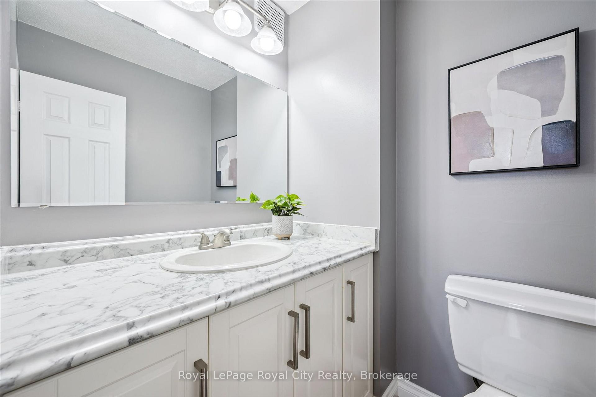 Photo 33 of Unit 607, 93 Westwood Road, Guelph, Willow West/Sugarbush/West Acres — HOMEH