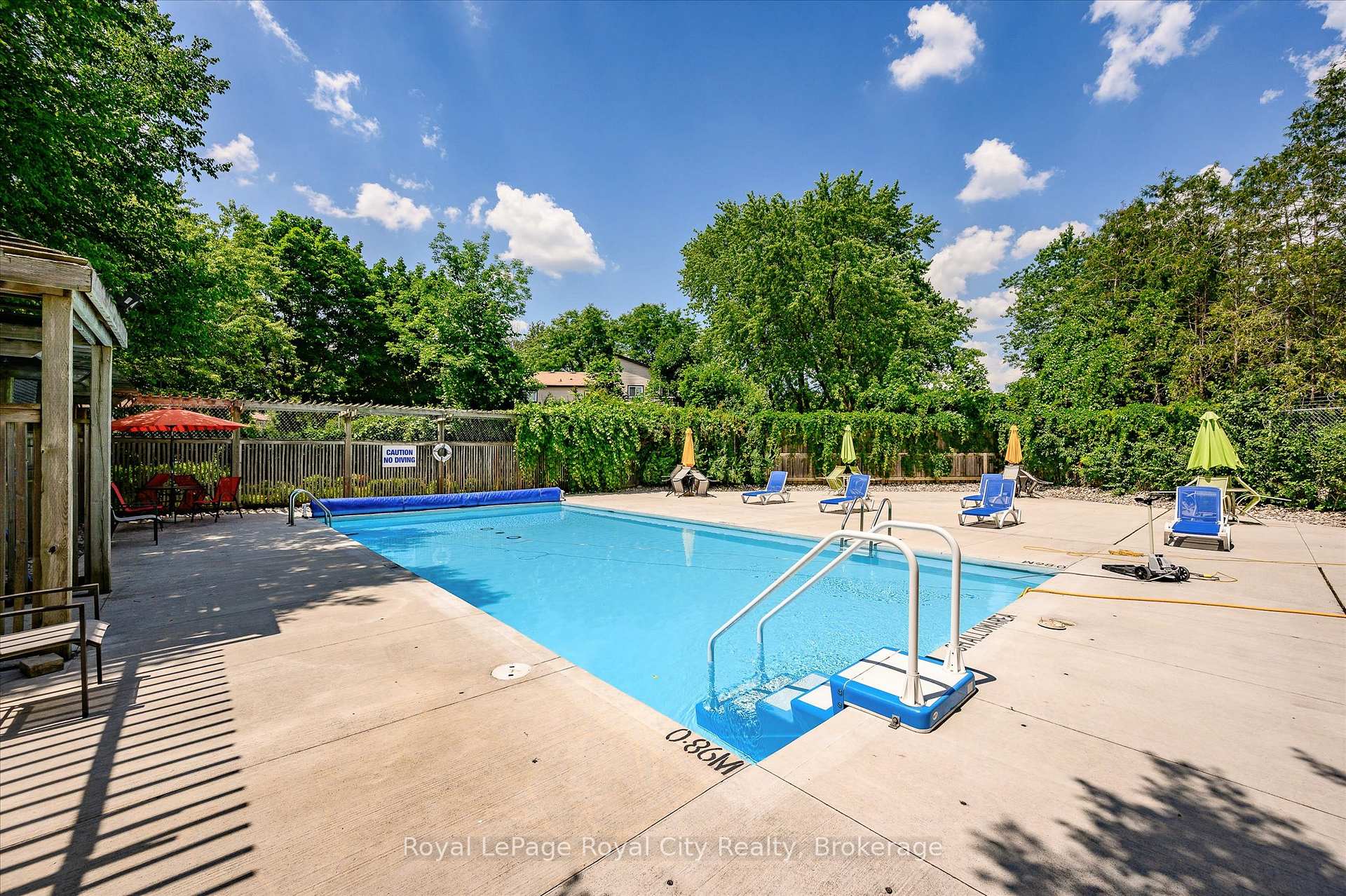 Photo 35 of Unit 607, 93 Westwood Road, Guelph, Willow West/Sugarbush/West Acres — HOMEH