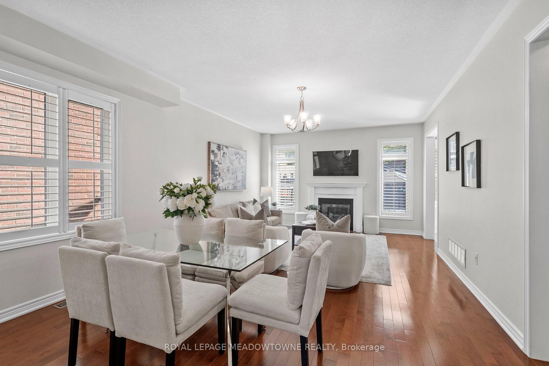 Photo 16 of 395 Malboeuf Court, Milton, Scott — HOMEH