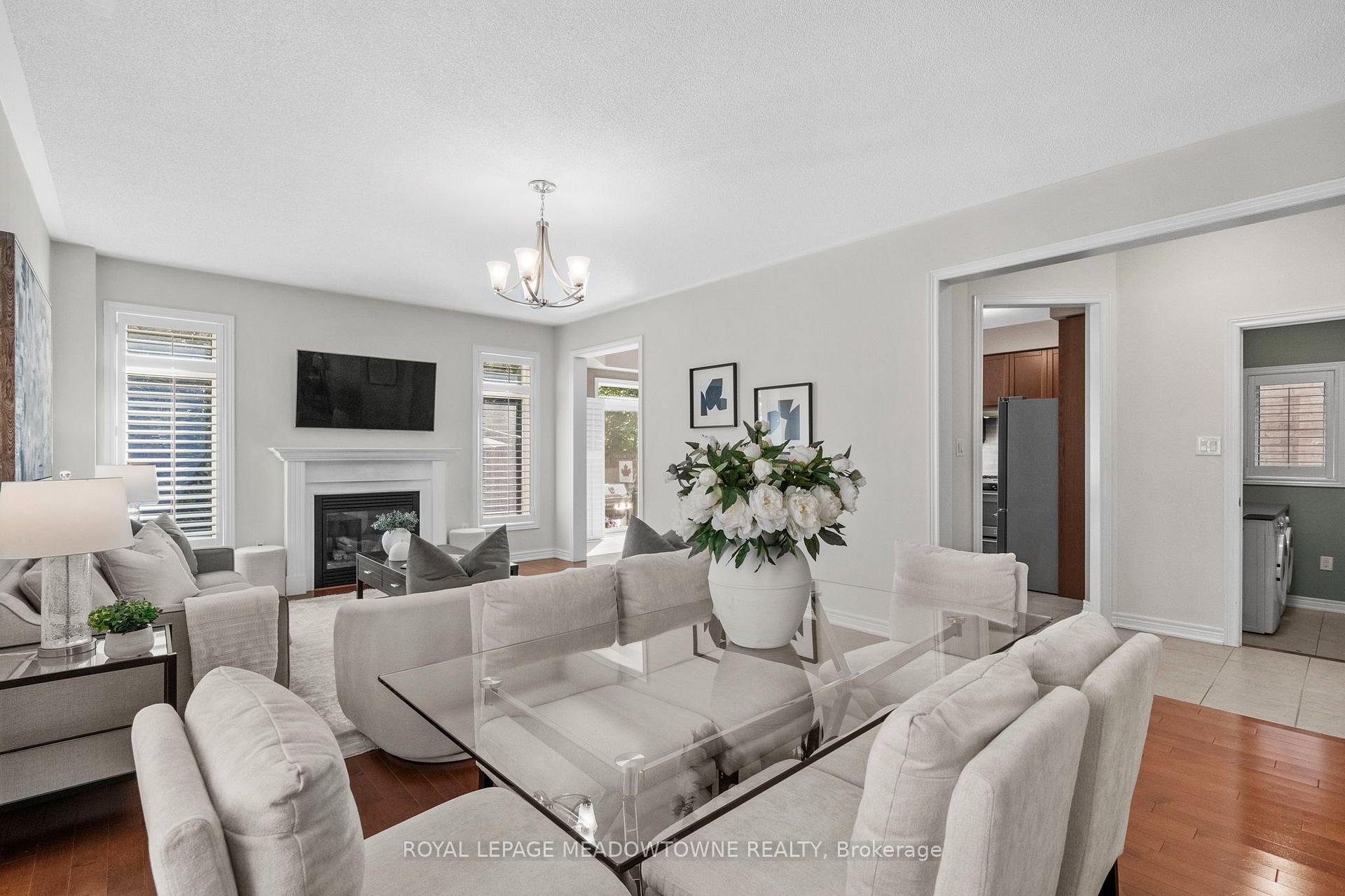 Photo 18 of 395 Malboeuf Court, Milton, Scott — HOMEH