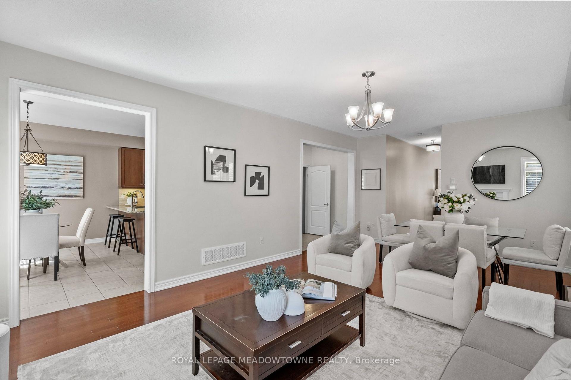 Photo 24 of 395 Malboeuf Court, Milton, Scott — HOMEH