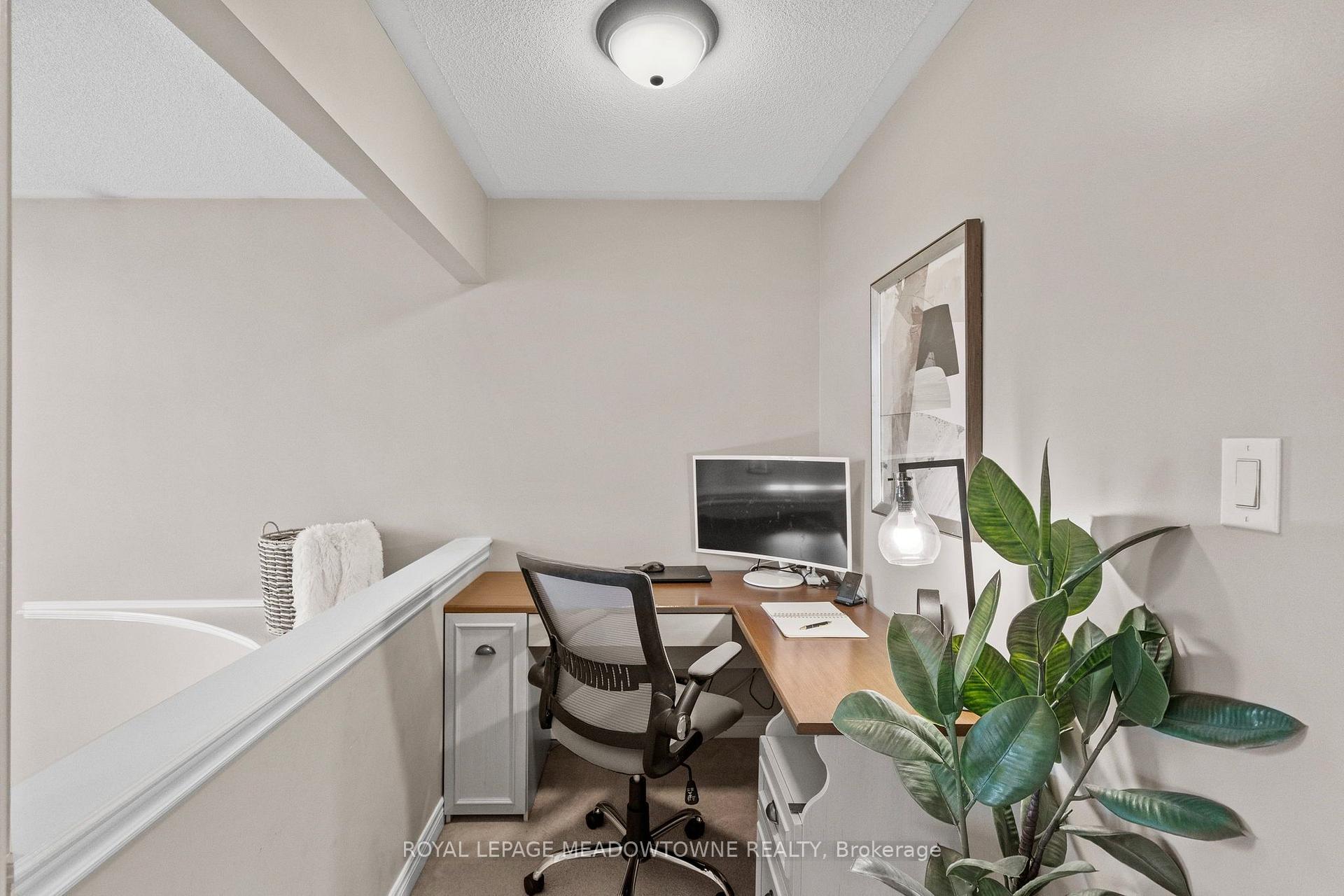 Photo 80 of 395 Malboeuf Court, Milton, Scott — HOMEH