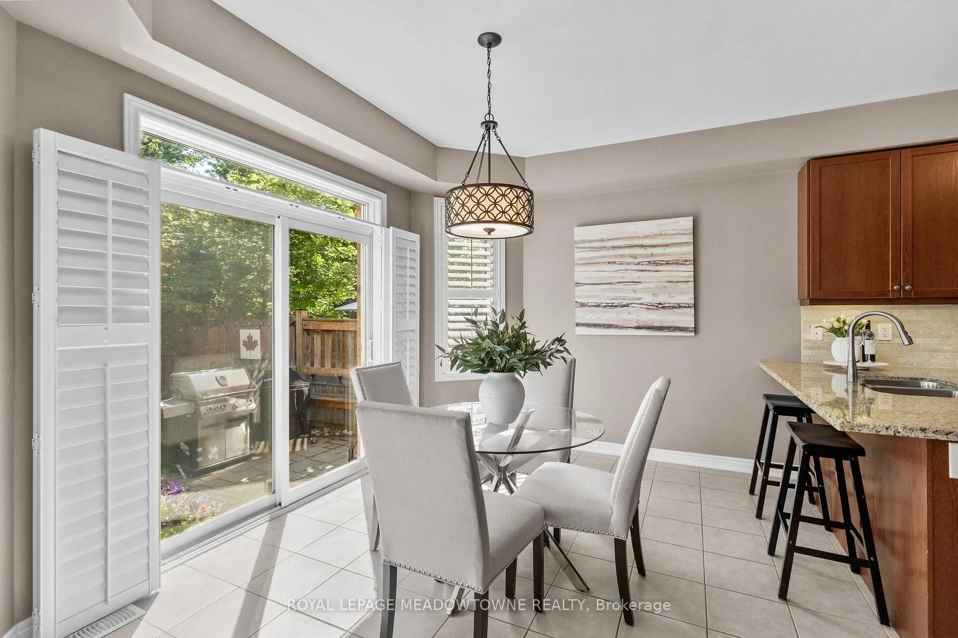 Photo 67 of 395 Malboeuf Court, Milton, Scott — HOMEH