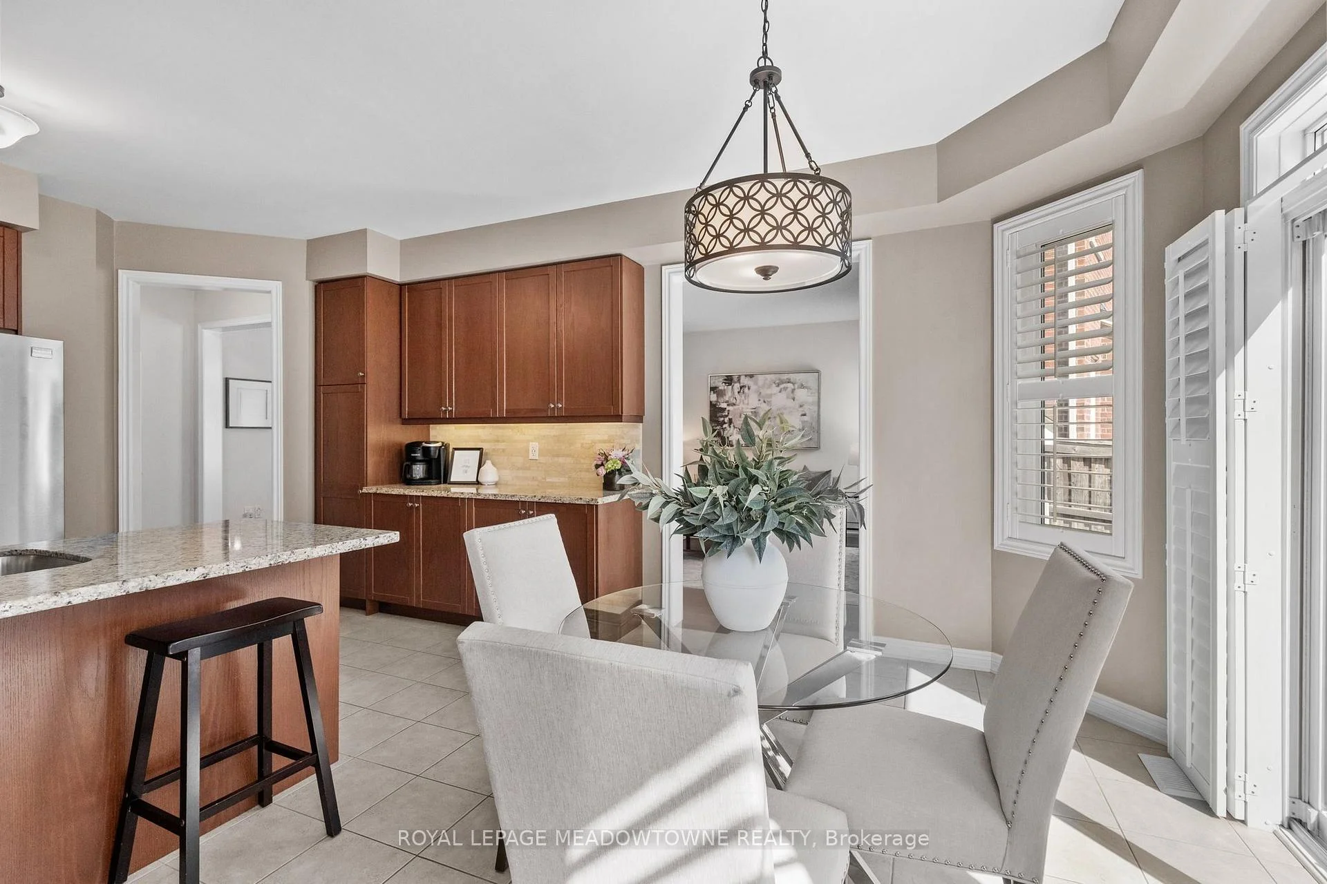 Photo 69 of 395 Malboeuf Court, Milton, Scott — HOMEH