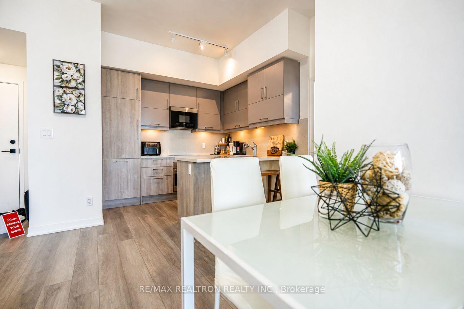 Photo 7 of Unit 1809A, 8119 Birchmount Road, Markham, Unionville — HOMEH