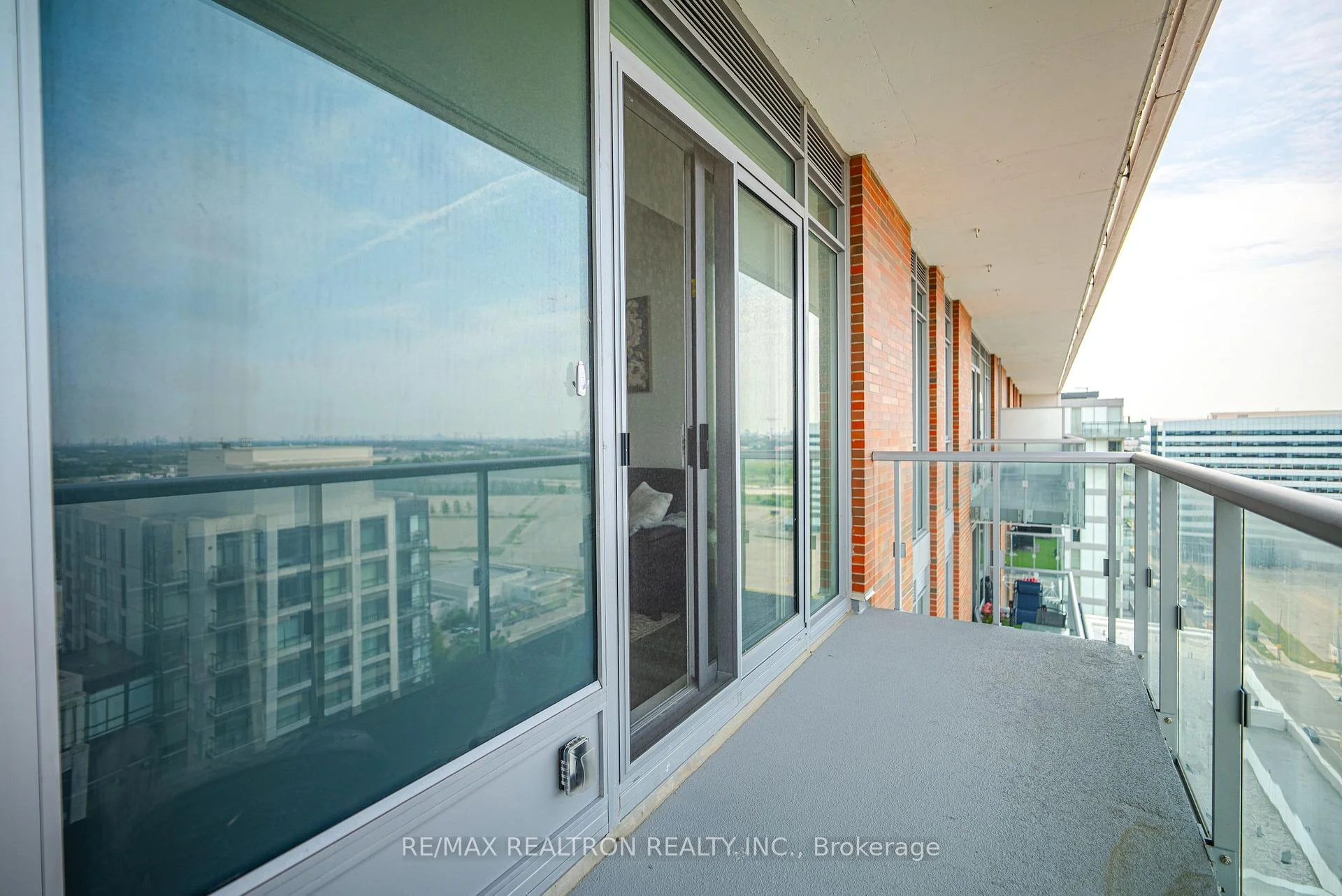 Photo 32 of Unit 1809A, 8119 Birchmount Road, Markham, Unionville — HOMEH