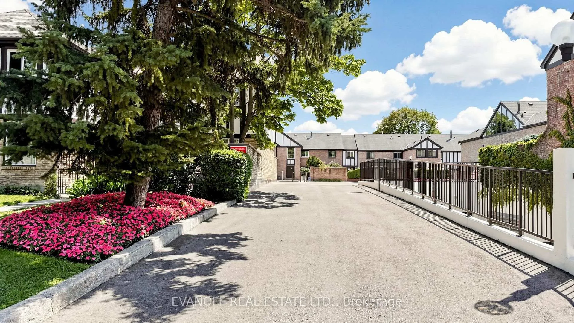 Photo 42 of Unit 11, 117 Burrows Hall Boulevard, Scarborough, Malvern — HOMEH