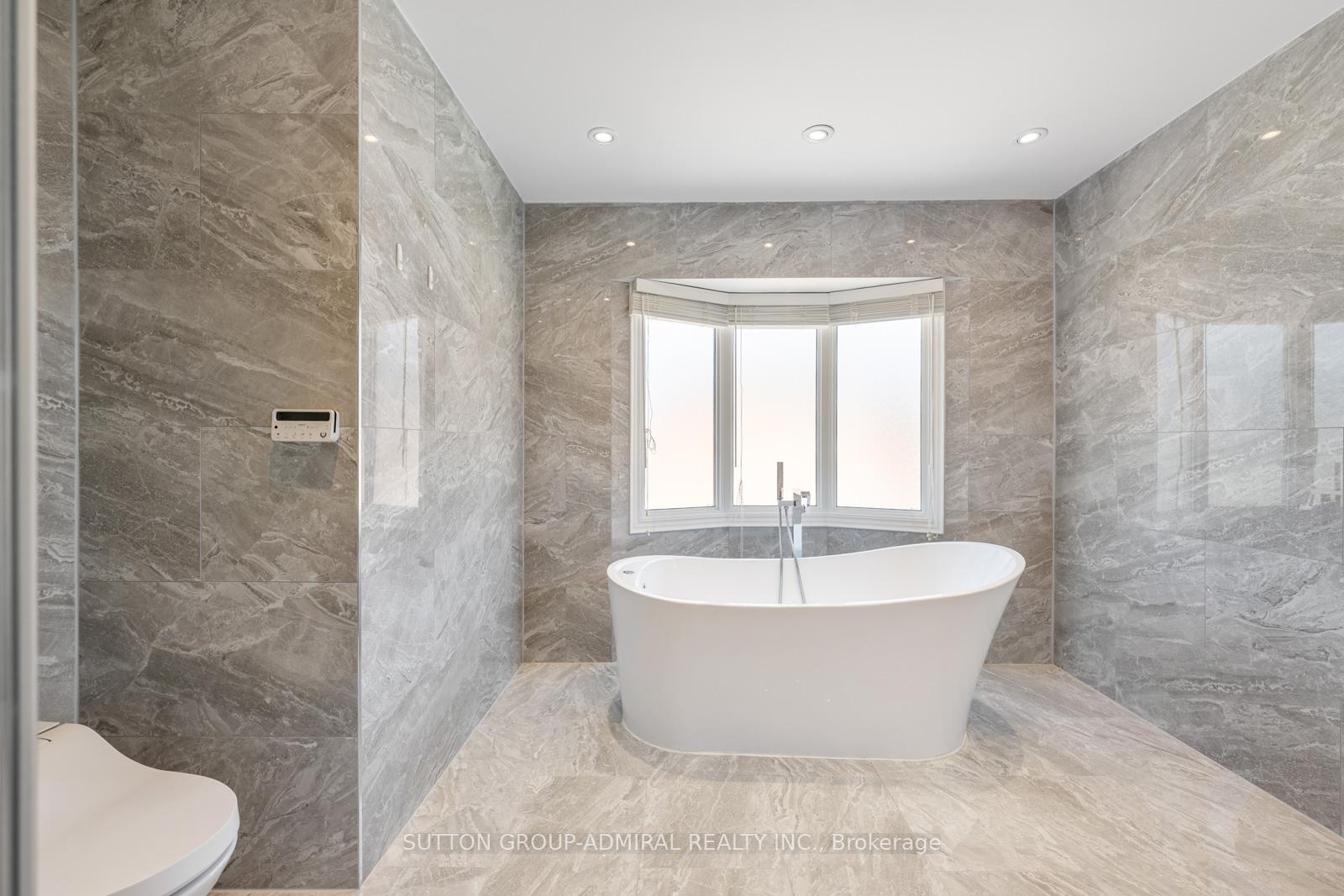 Photo 21 of 150 Rockwood Crescent, Vaughan, Beverley Glen — HOMEH