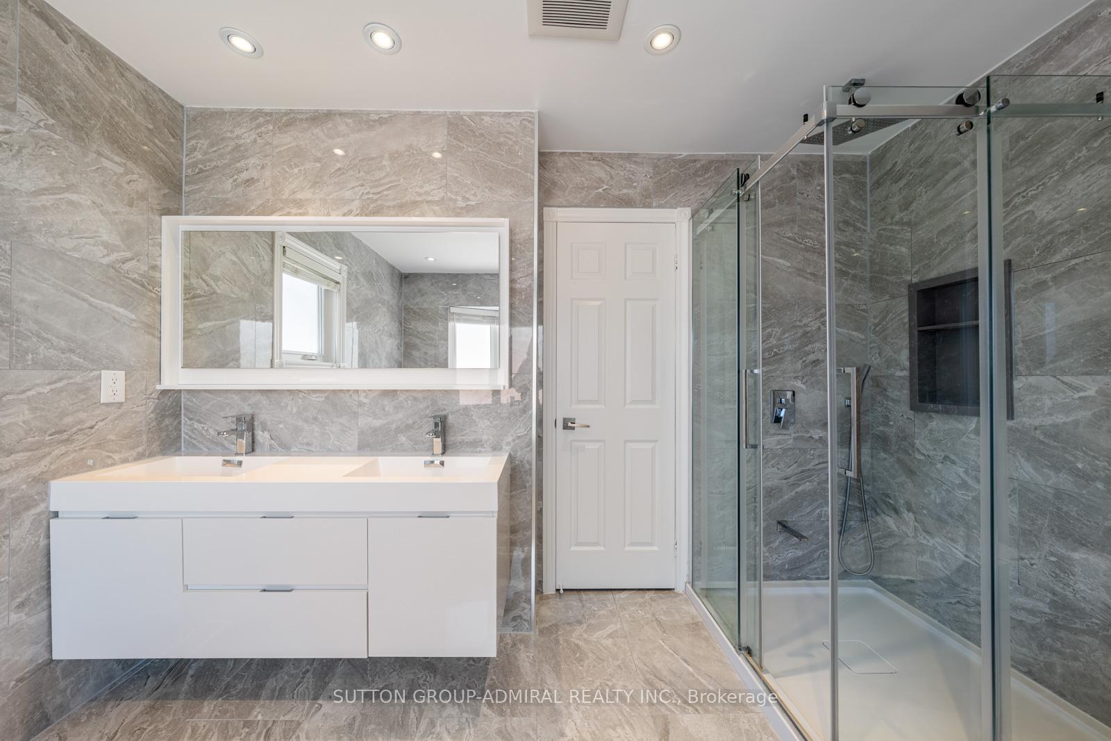 Photo 22 of 150 Rockwood Crescent, Vaughan, Beverley Glen — HOMEH