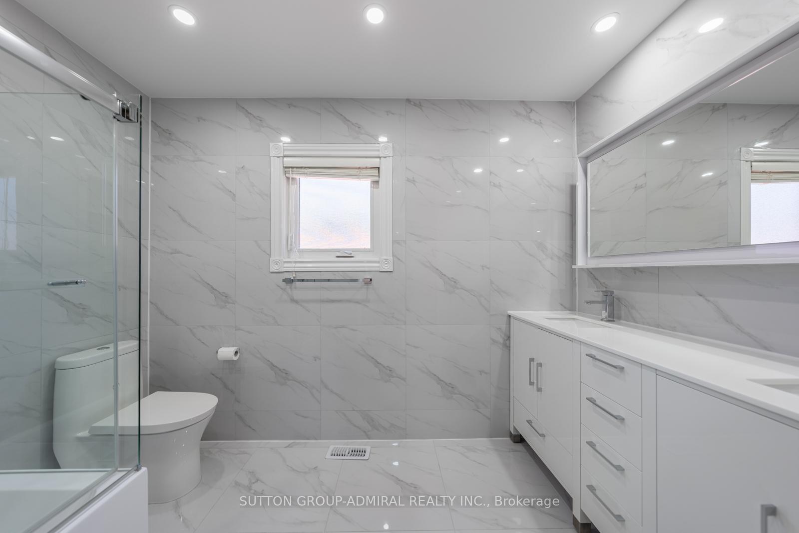 Photo 27 of 150 Rockwood Crescent, Vaughan, Beverley Glen — HOMEH