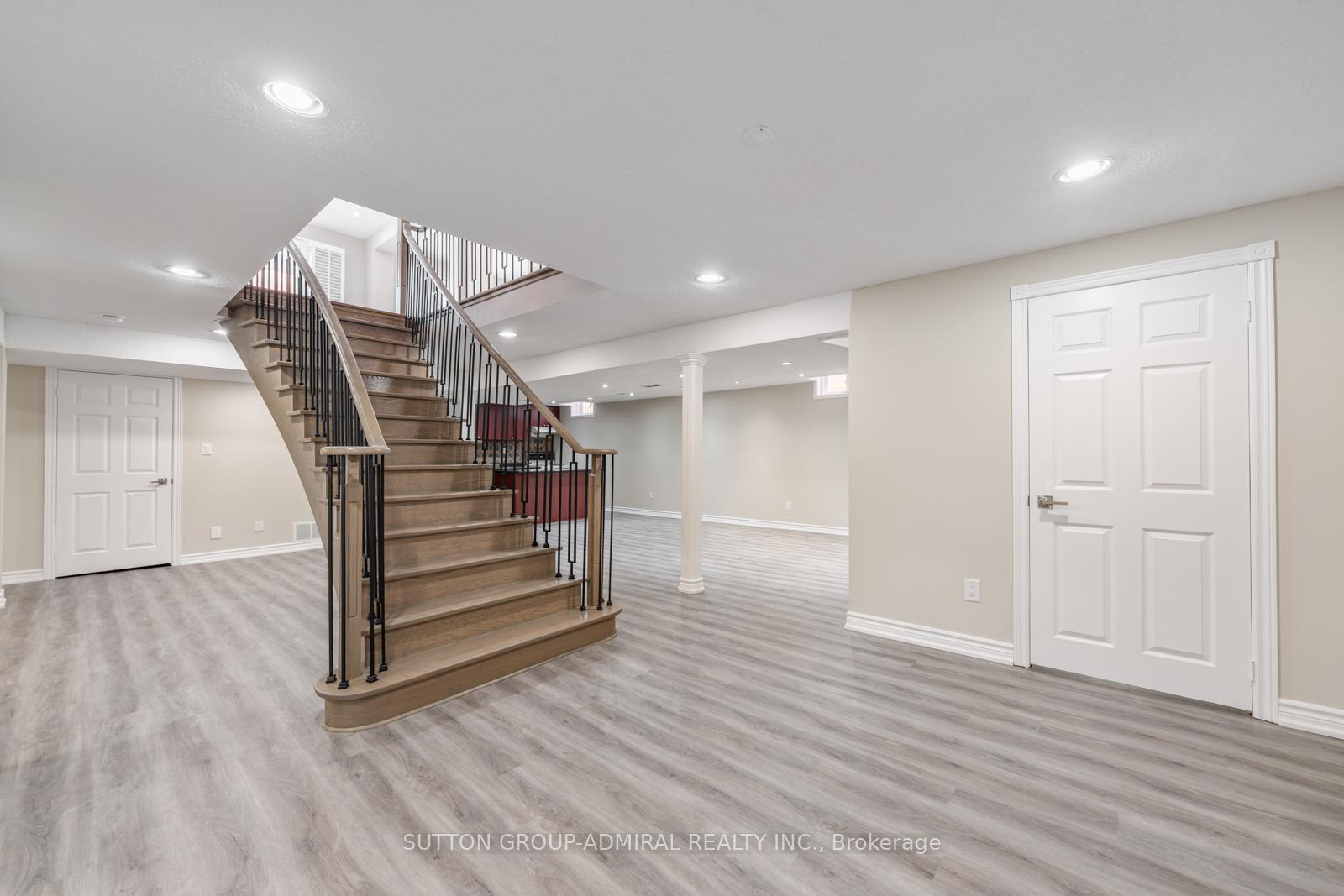 Photo 31 of 150 Rockwood Crescent, Vaughan, Beverley Glen — HOMEH