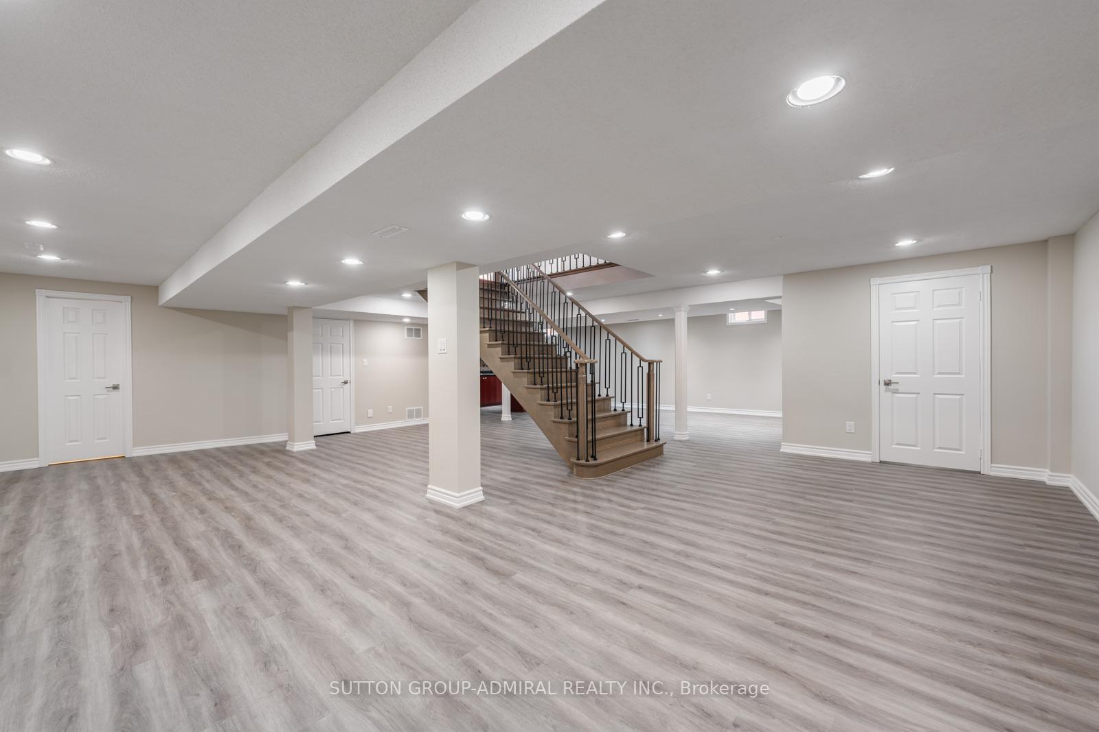 Photo 33 of 150 Rockwood Crescent, Vaughan, Beverley Glen — HOMEH