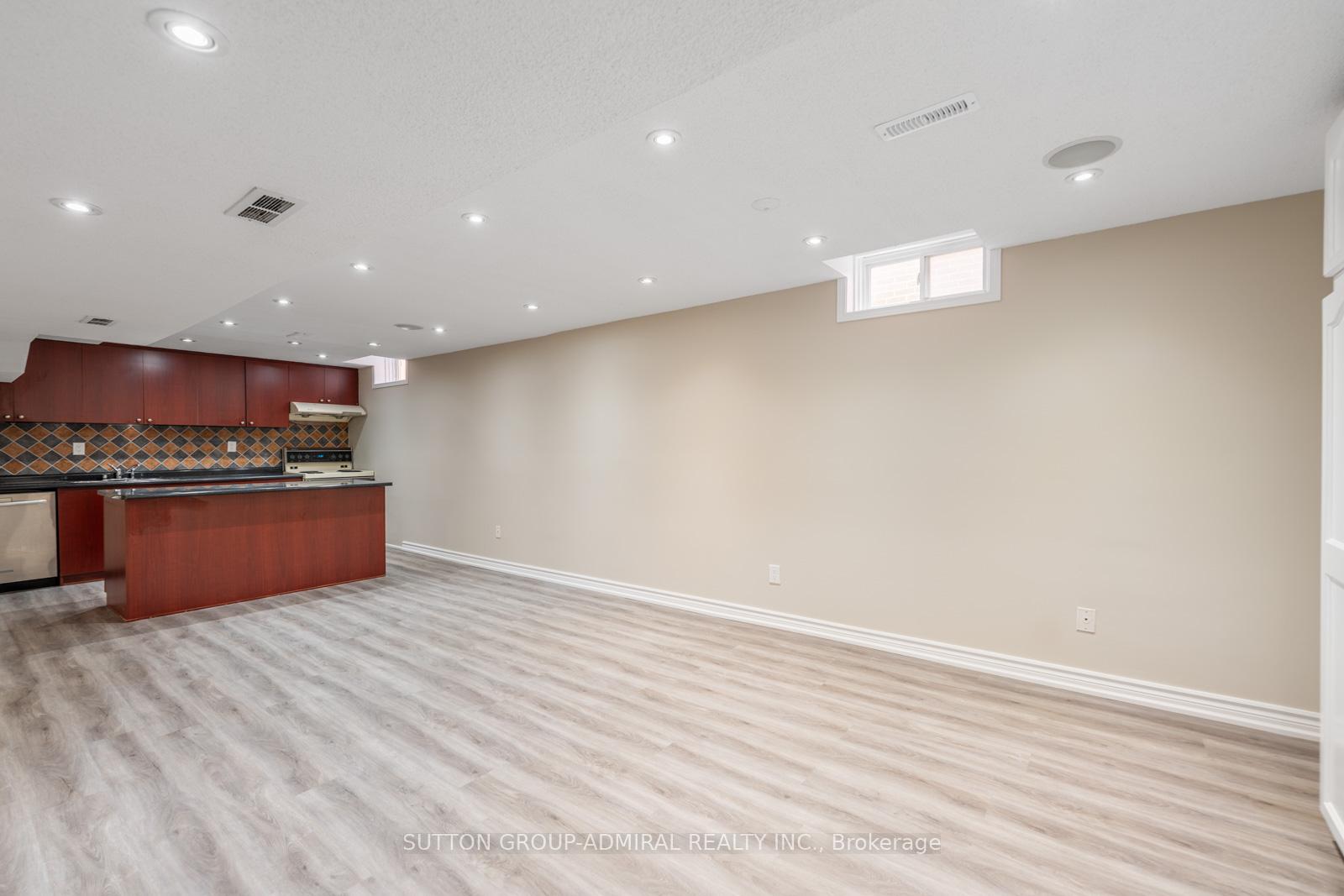 Photo 34 of 150 Rockwood Crescent, Vaughan, Beverley Glen — HOMEH