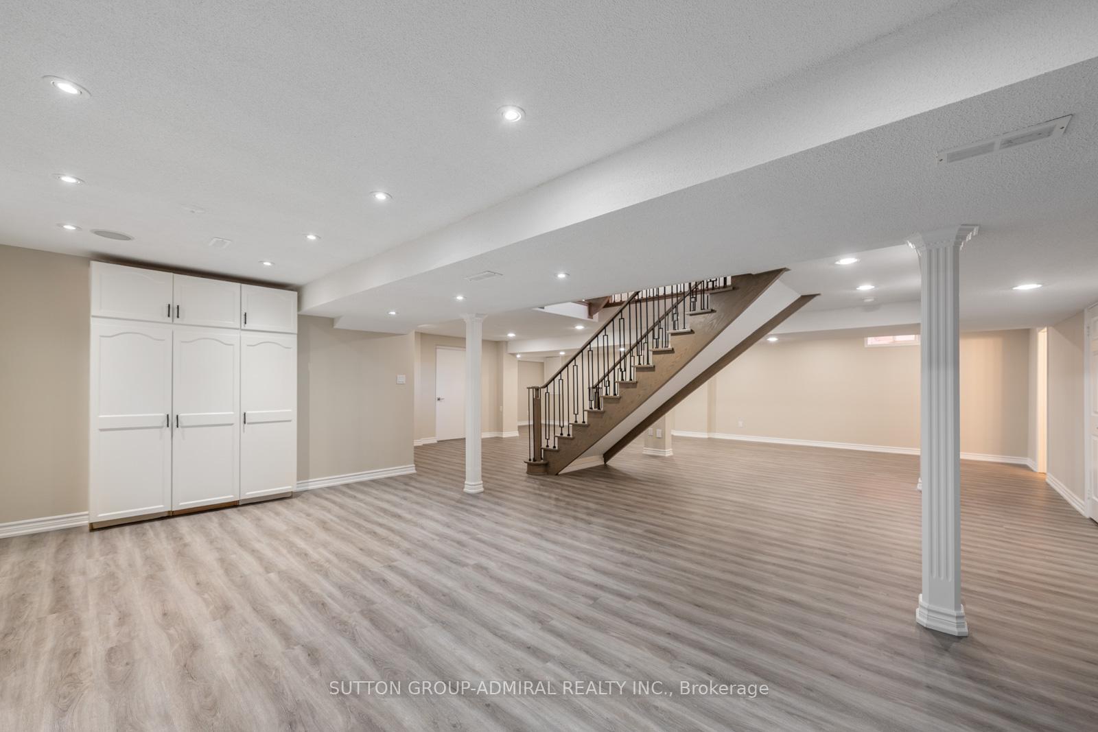 Photo 36 of 150 Rockwood Crescent, Vaughan, Beverley Glen — HOMEH