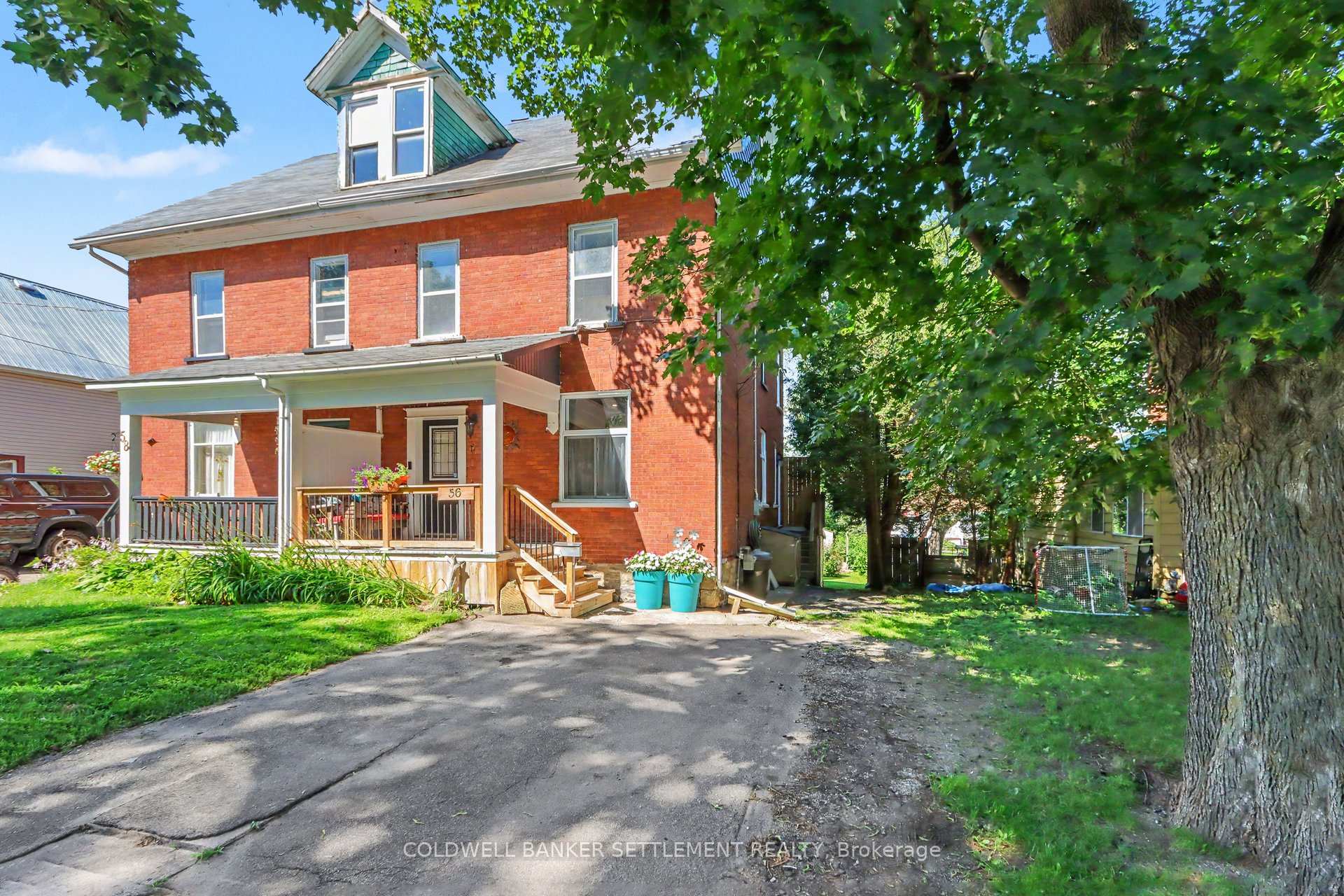 Photo 2 of 56 Aberdeen Avenue, Smiths Falls, Smiths Falls — HOMEH