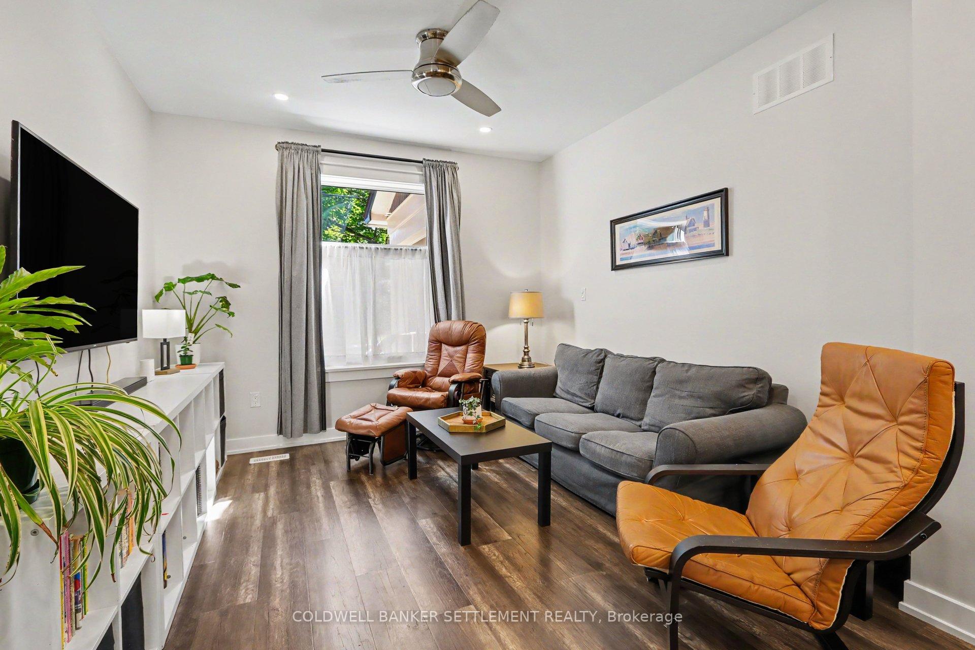 Photo 14 of 56 Aberdeen Avenue, Smiths Falls, Smiths Falls — HOMEH