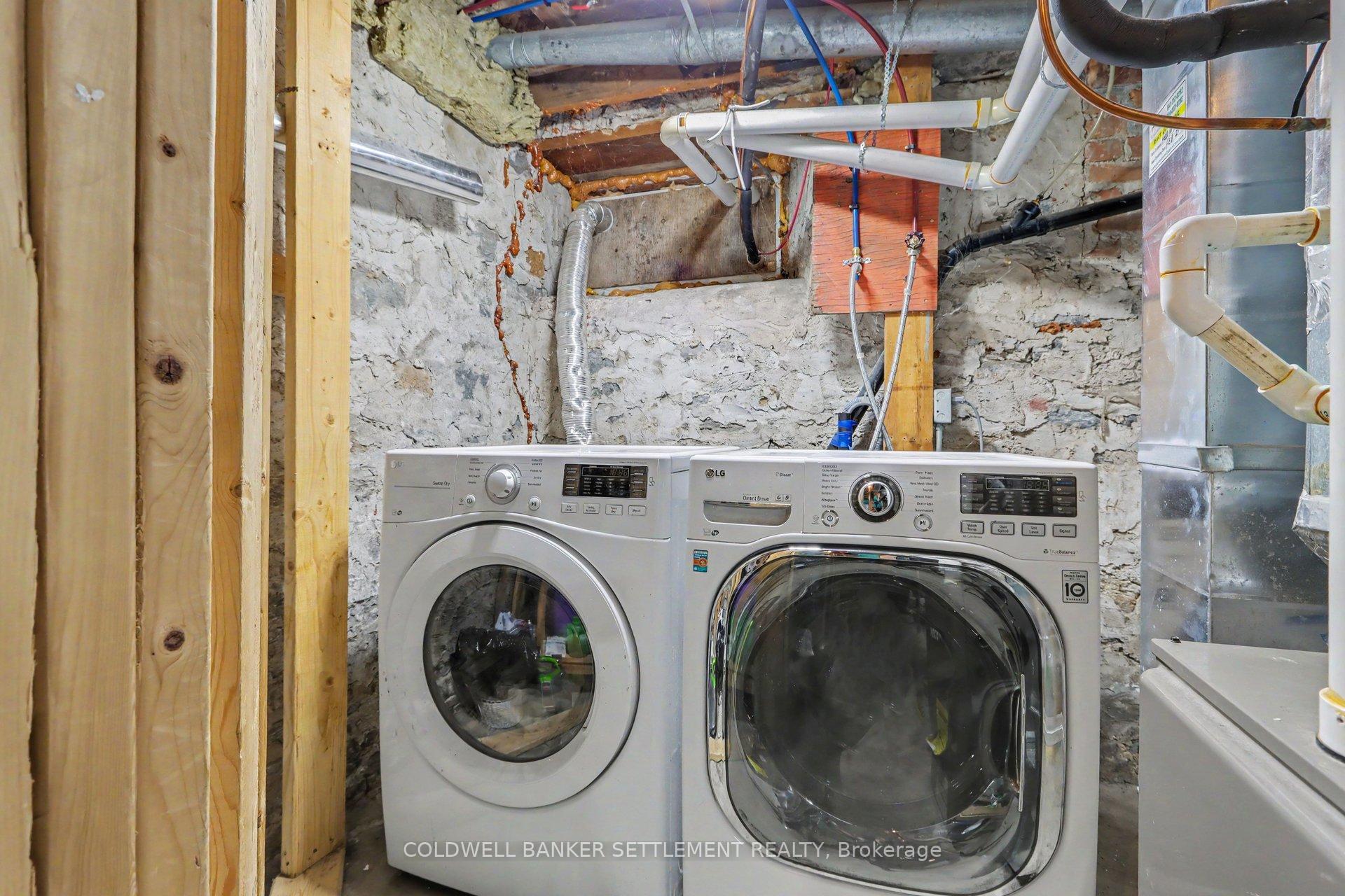 Photo 23 of 56 Aberdeen Avenue, Smiths Falls, Smiths Falls — HOMEH