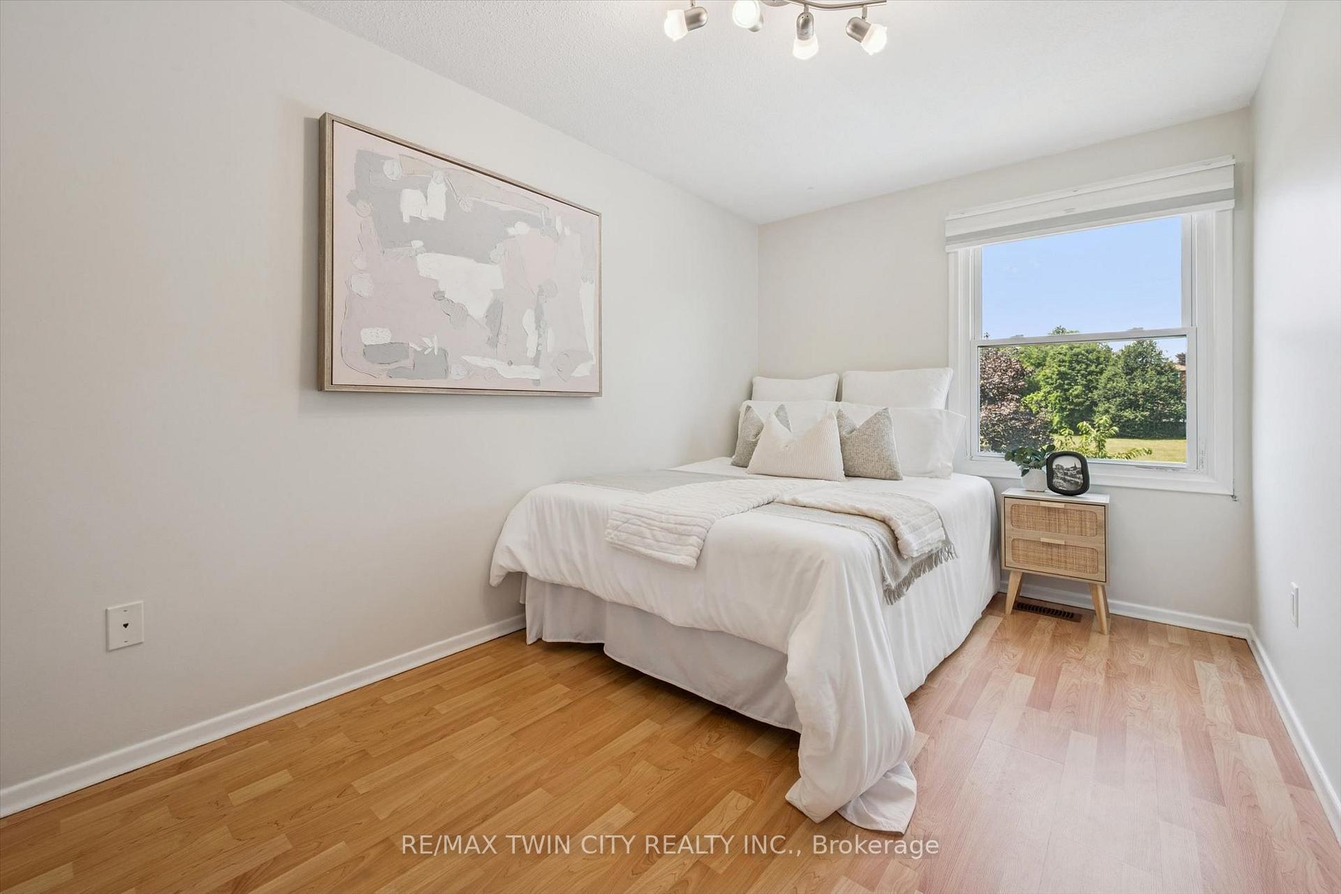 Photo 17 of Unit A, 488 Glenelm Crescent, Waterloo, Lakeshore Village — HOMEH