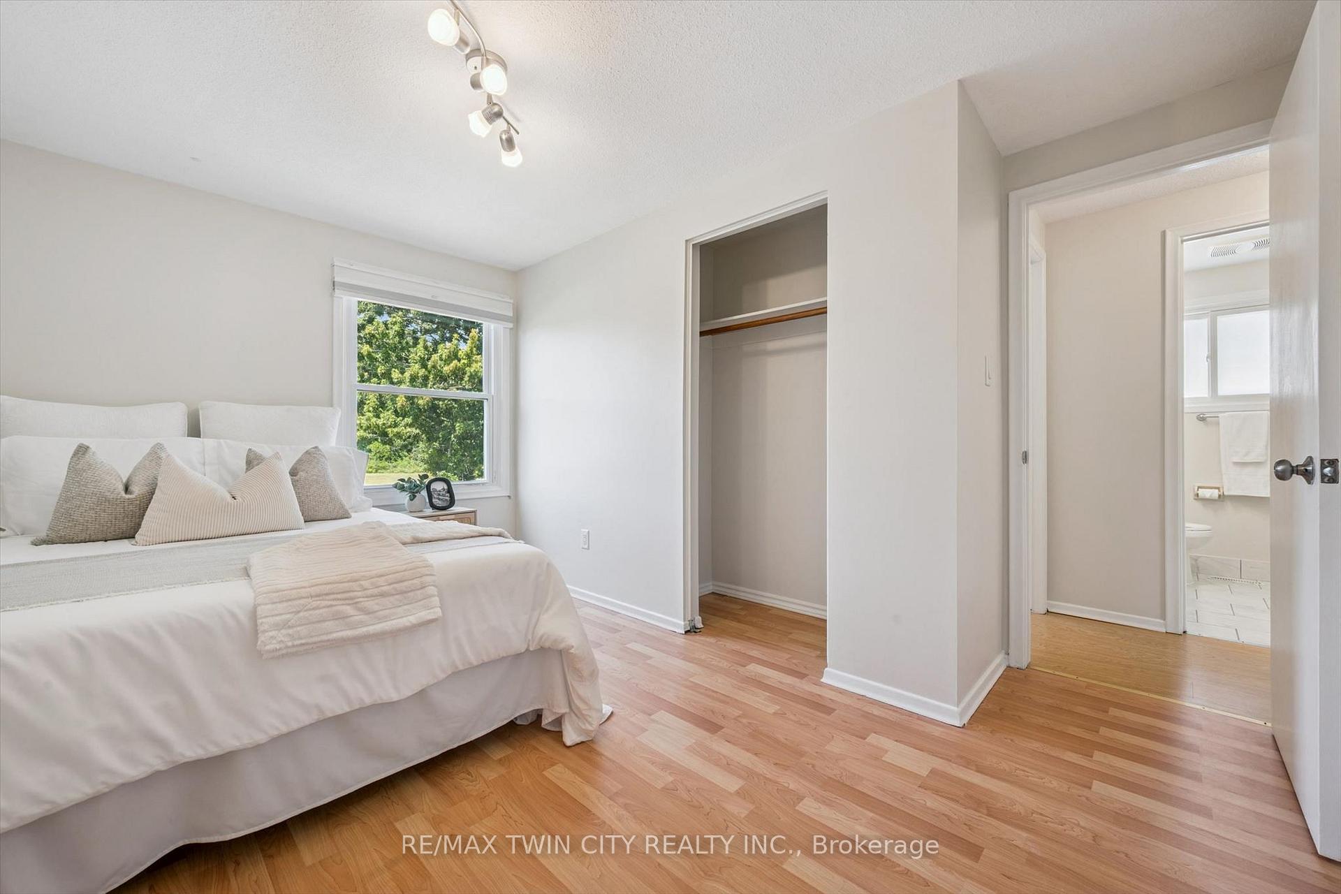 Photo 18 of Unit A, 488 Glenelm Crescent, Waterloo, Lakeshore Village — HOMEH
